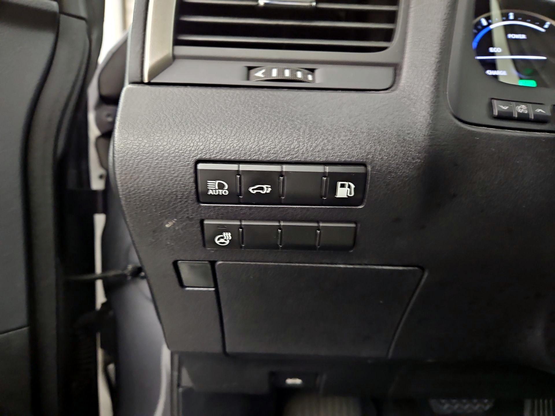 Thumbnail: 2020 Lexus RX - 13