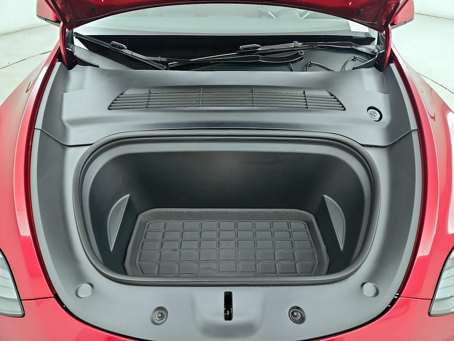 Thumbnail: 2024 Tesla Model Y - 20