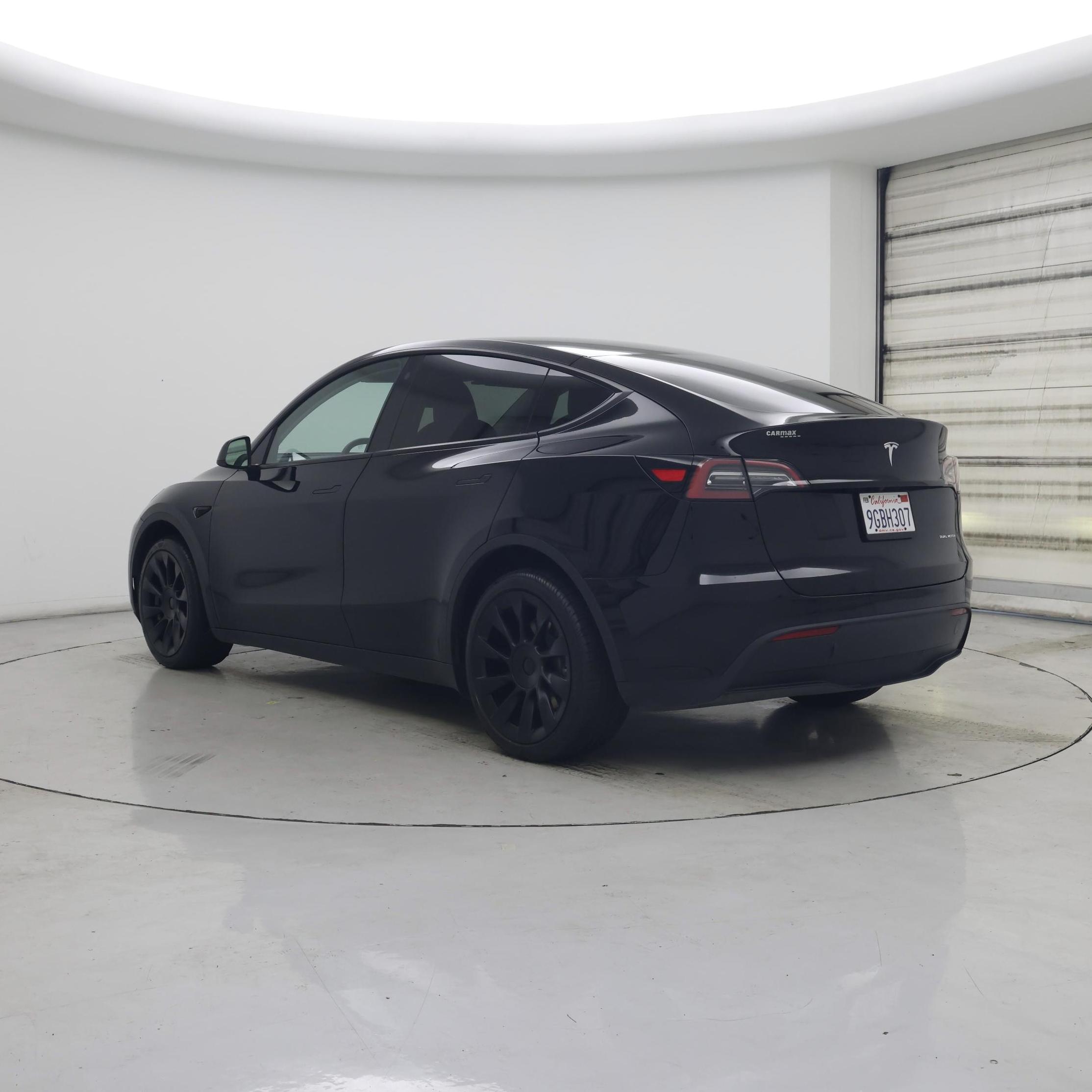 Thumbnail: 2023 Tesla Model Y - 2