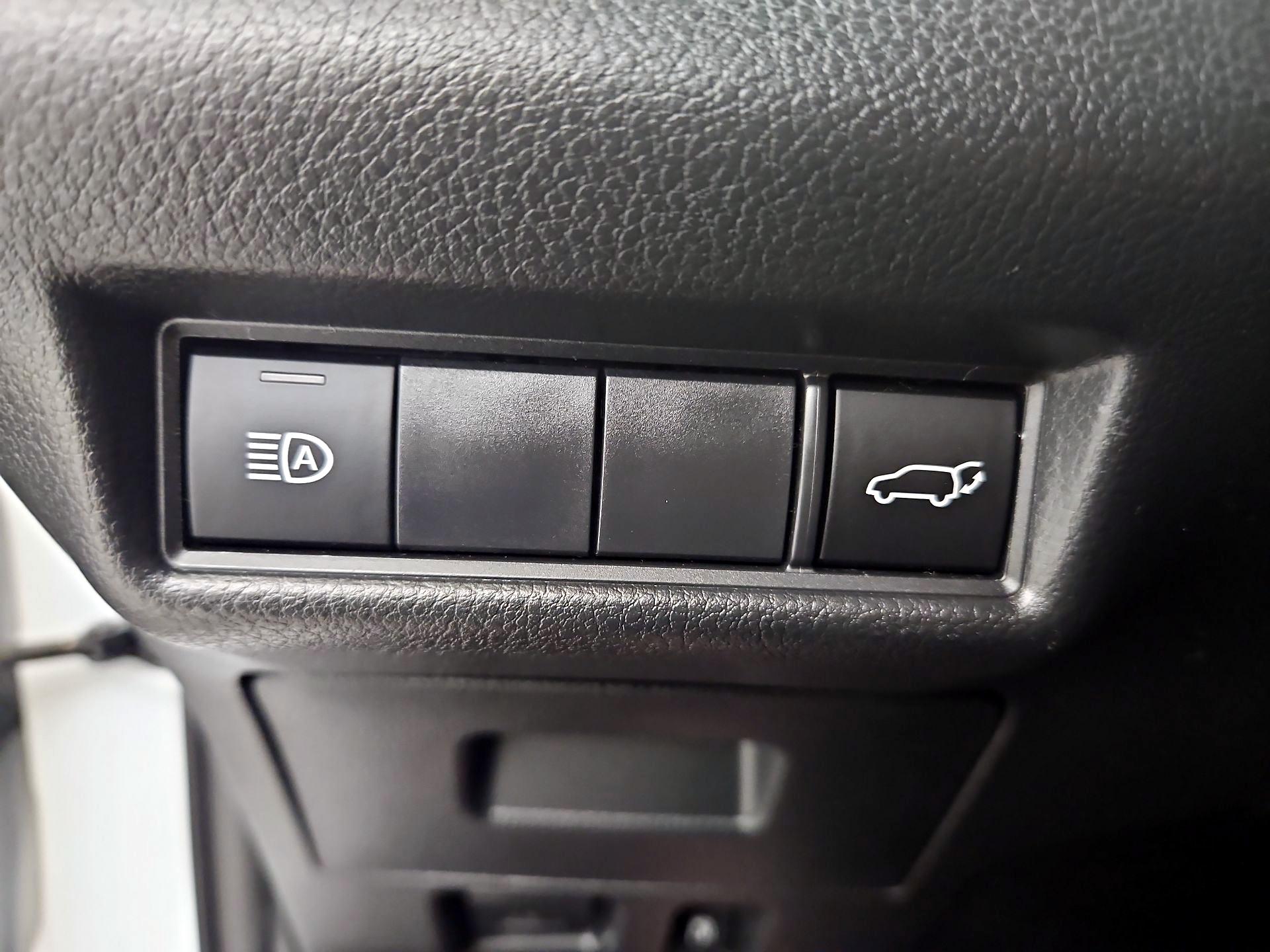 Thumbnail: 2024 Toyota Highlander - 13