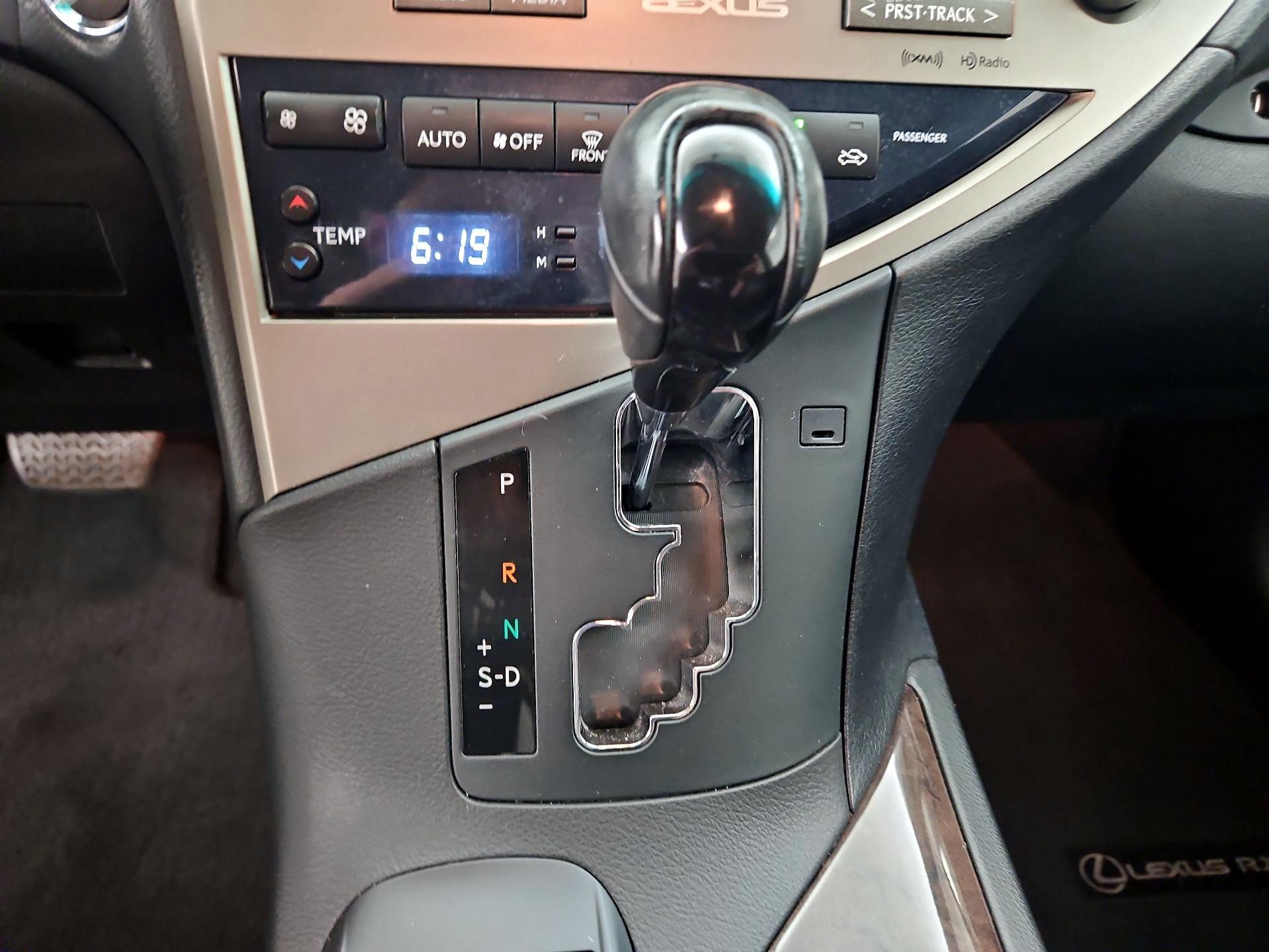 Thumbnail: 2015 Lexus RX - 17