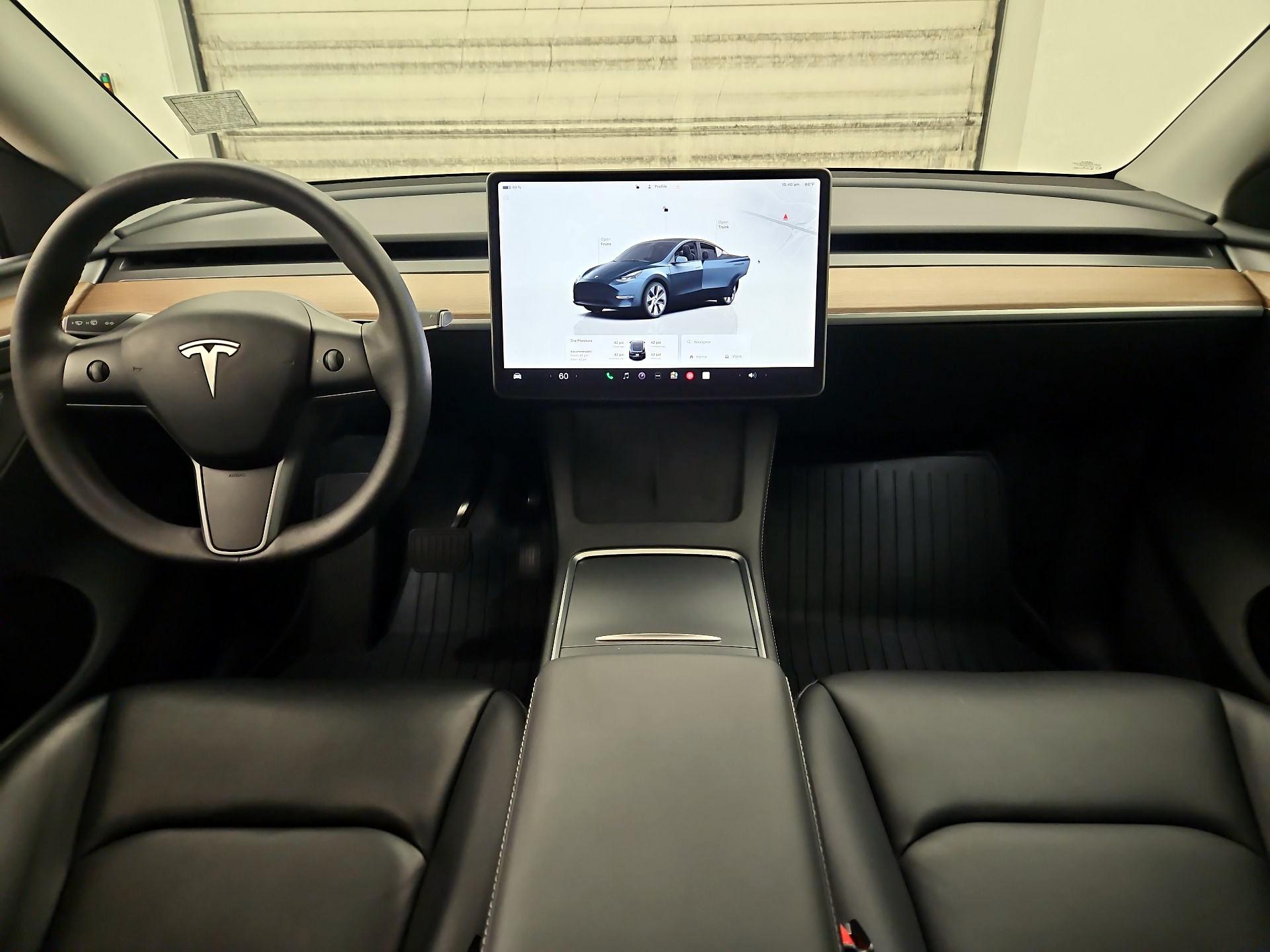 Thumbnail: 2024 Tesla Model Y - 9