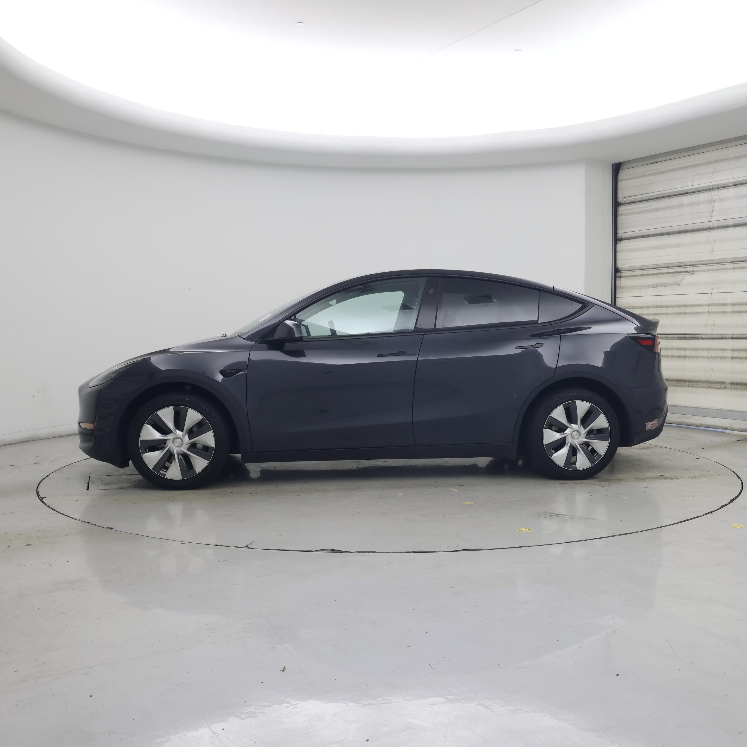 Thumbnail: 2024 Tesla Model Y - 3