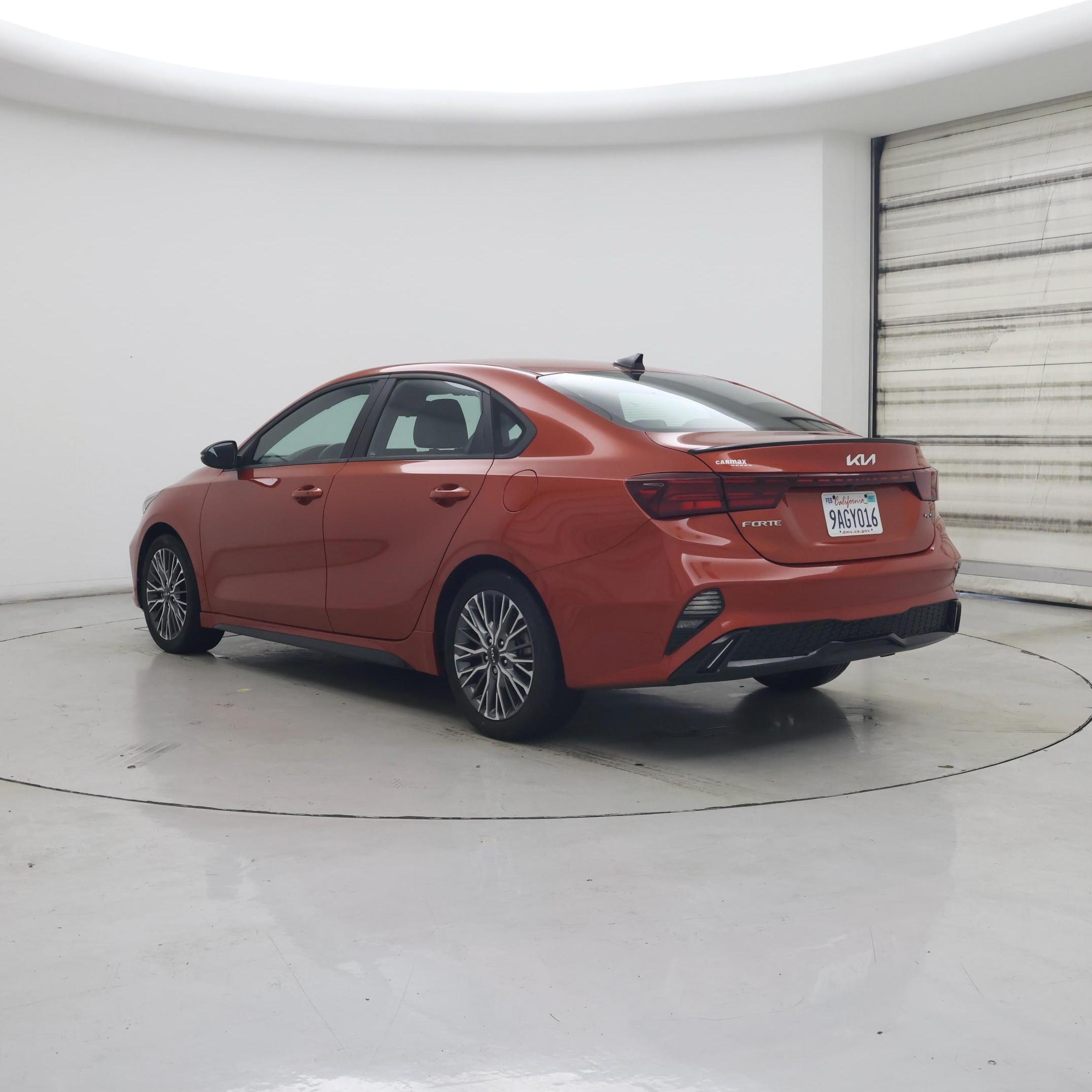 Thumbnail: 2022 Kia Forte - 2