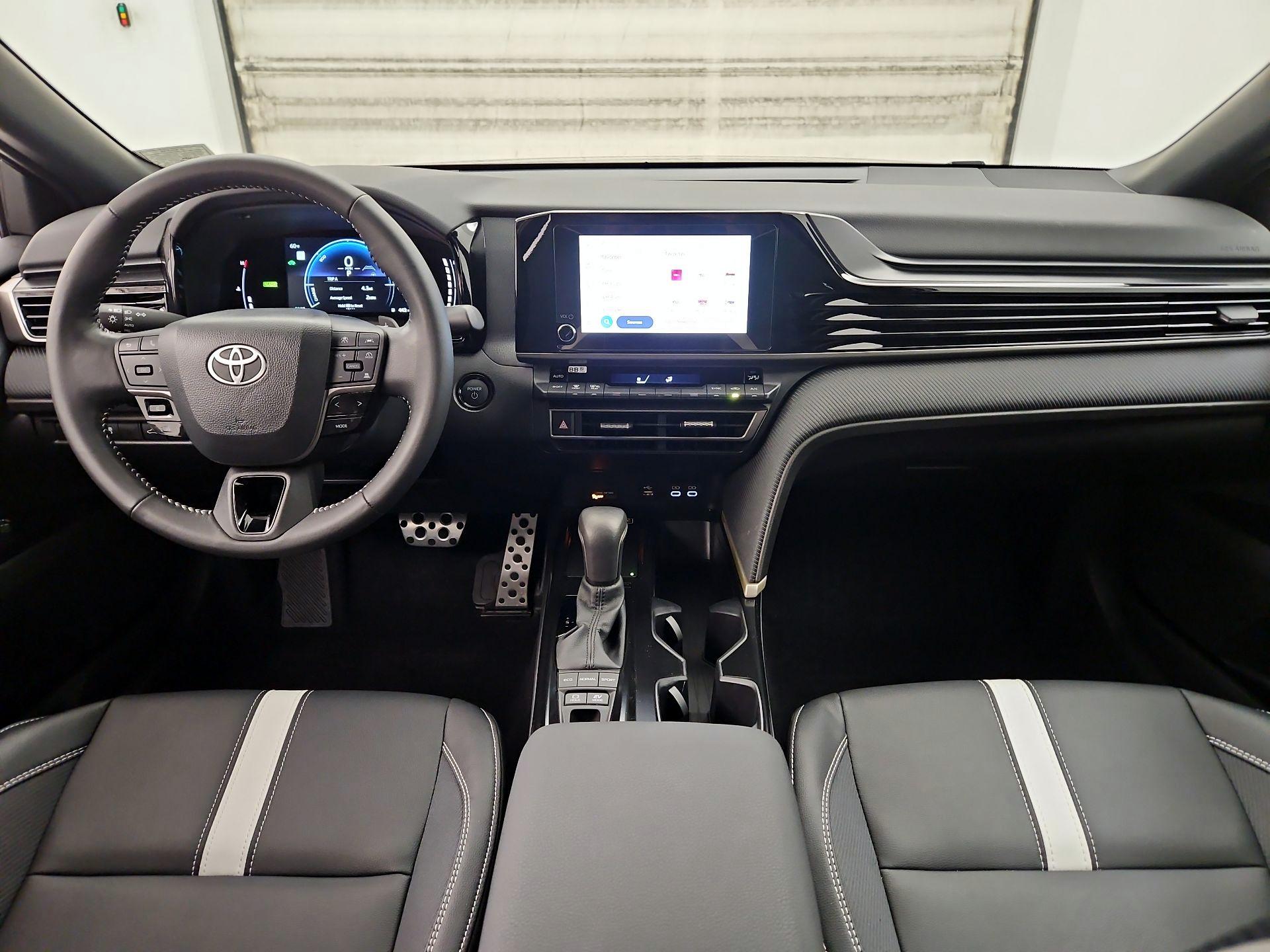 Thumbnail: 2026 Toyota Camry - 9