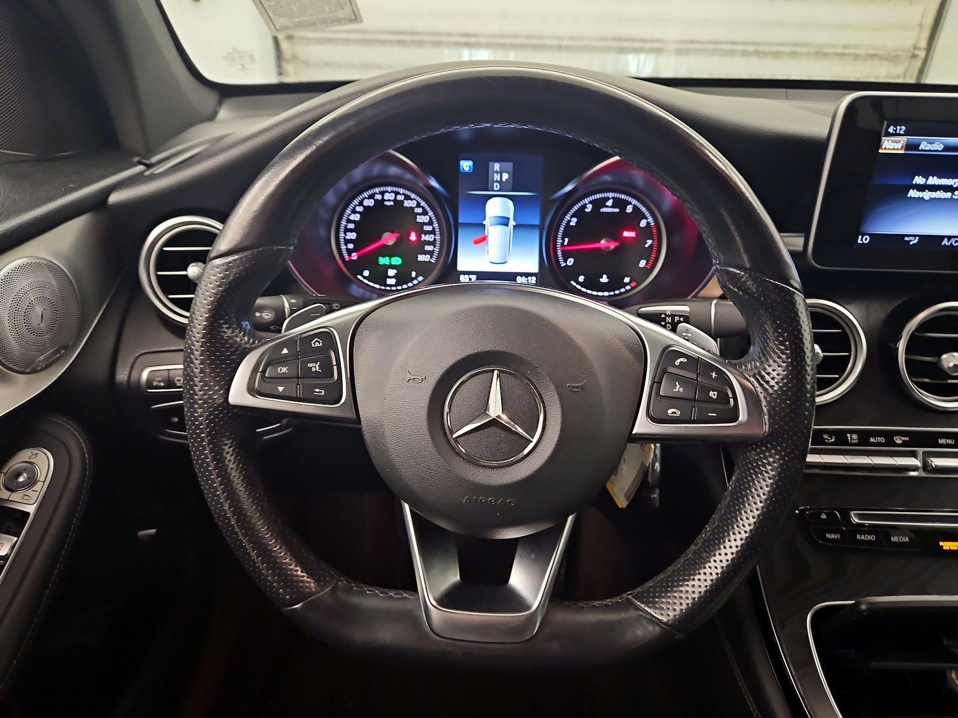 Thumbnail: 2019 Mercedes-Benz GLC - 10