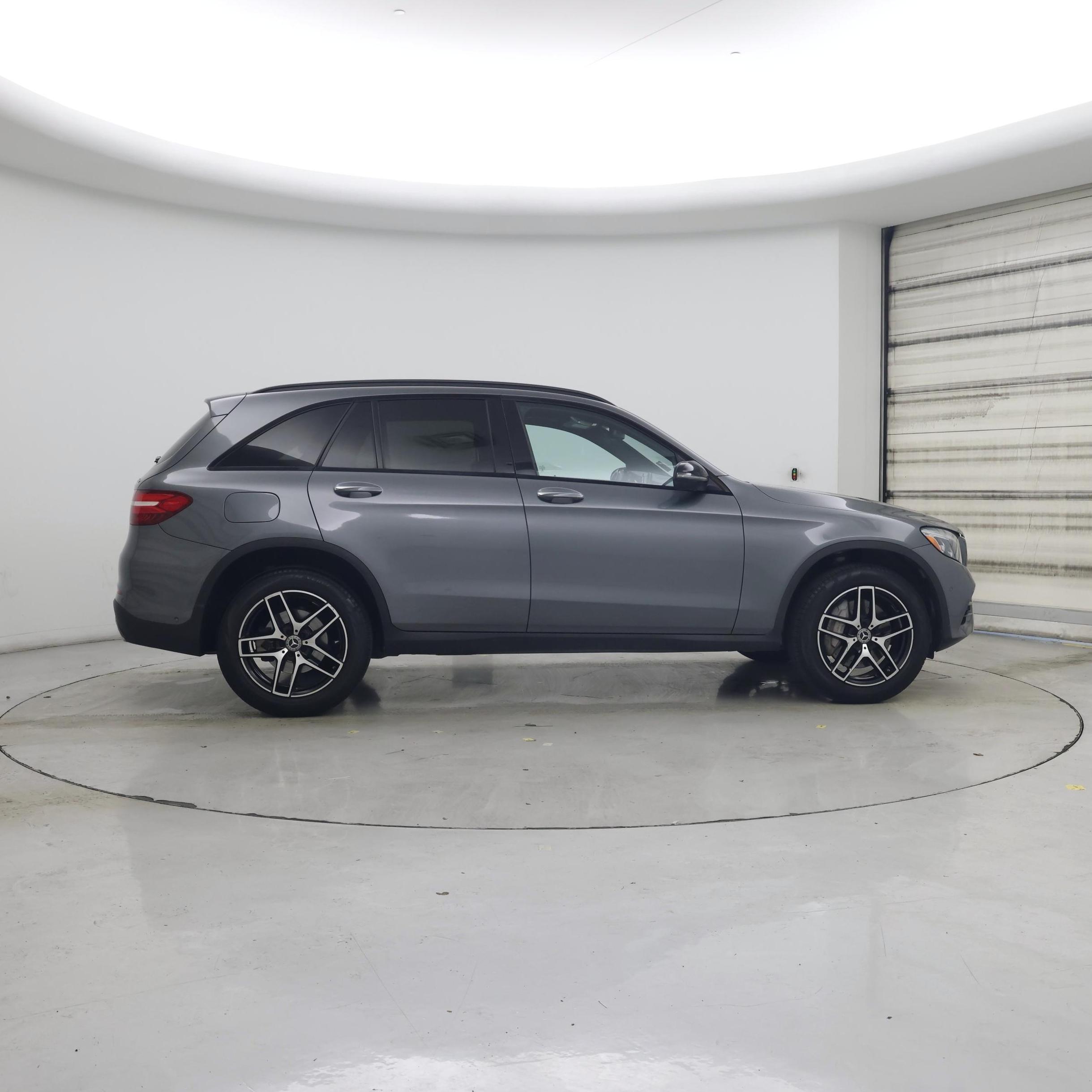 Thumbnail: 2019 Mercedes-Benz GLC - 7