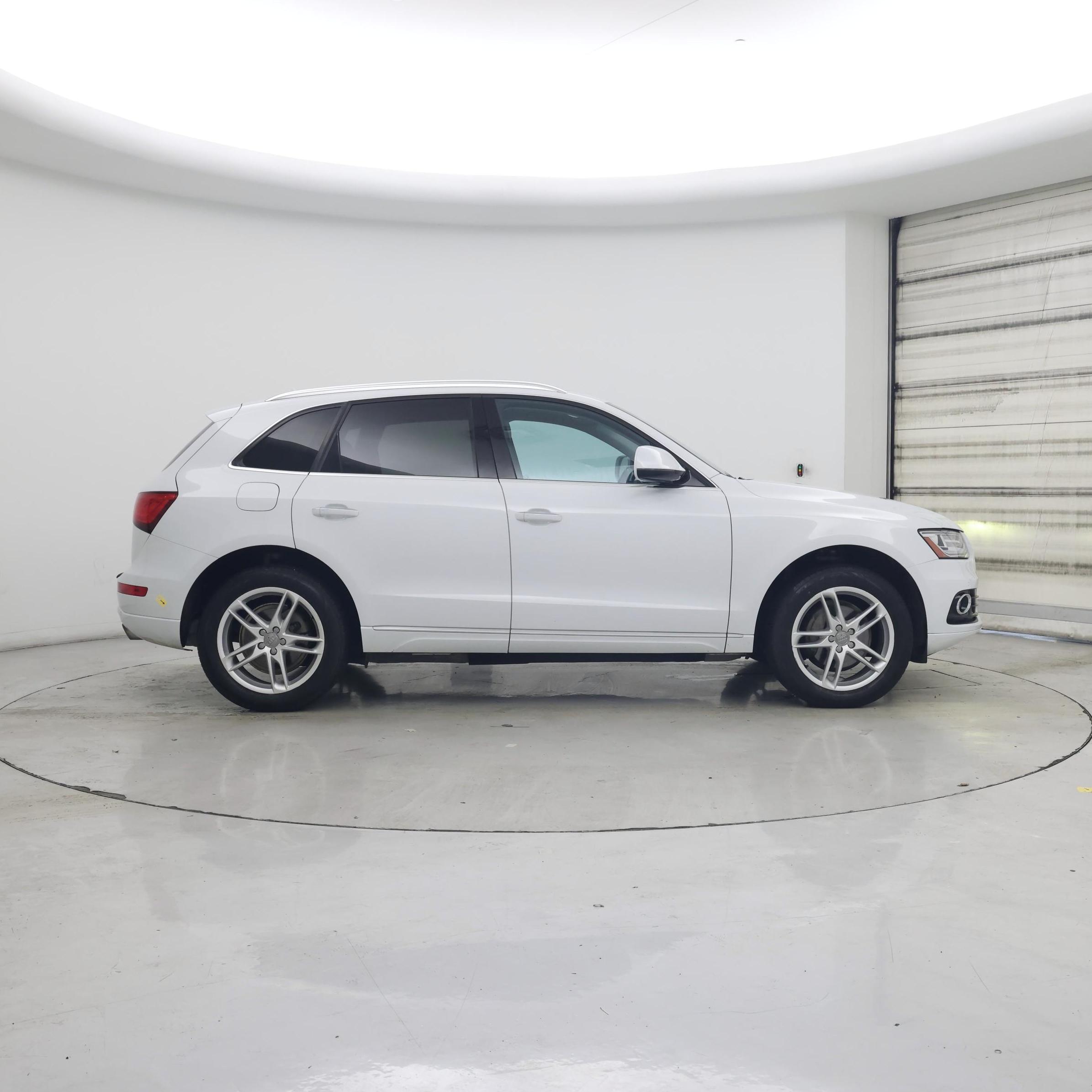 Thumbnail: 2015 Audi Q5 - 7