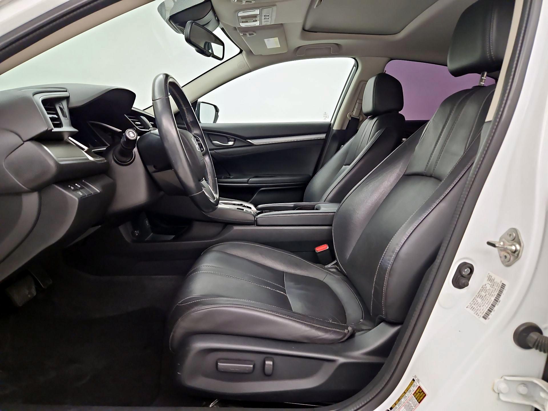 Thumbnail: 2017 Honda Civic - 11