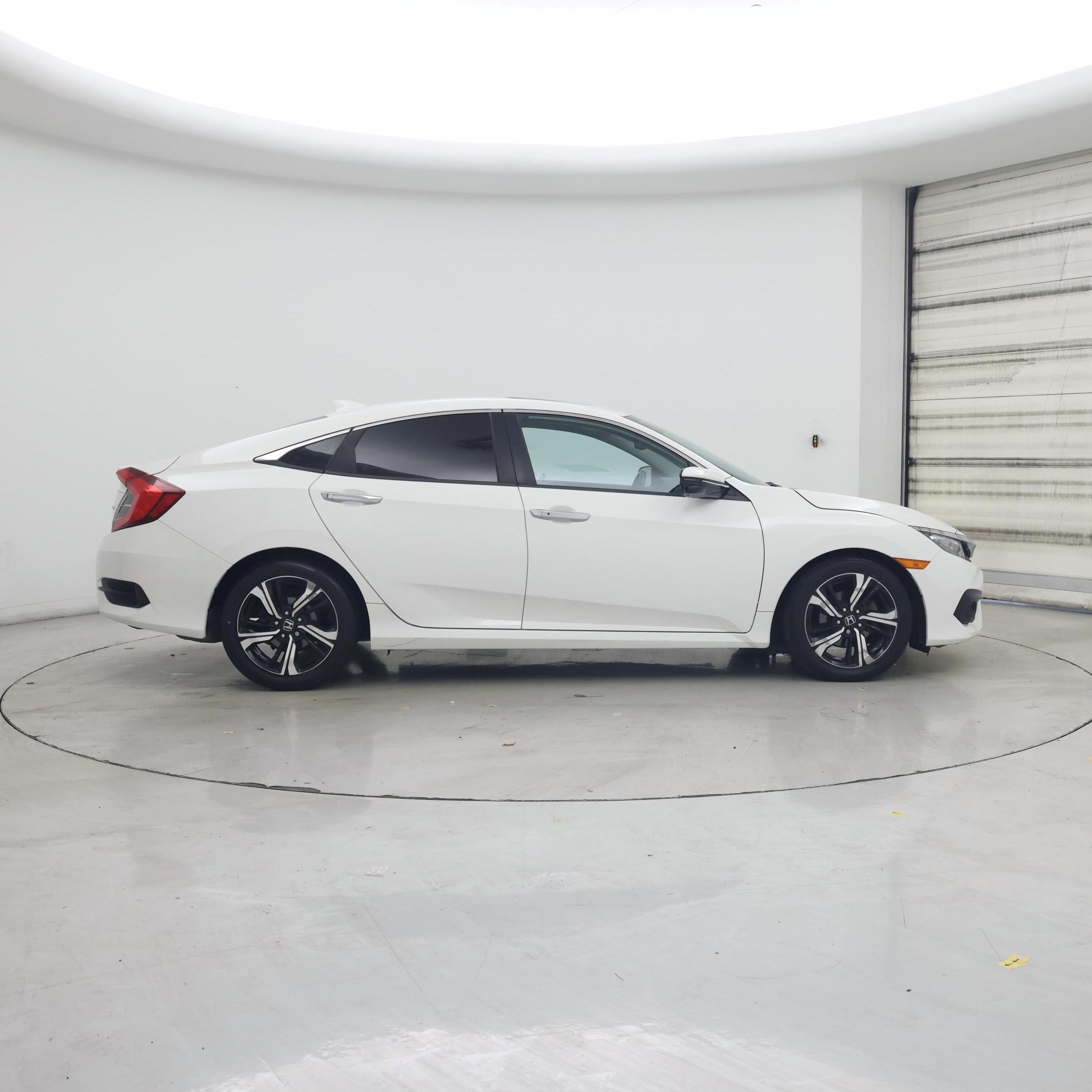 Thumbnail: 2017 Honda Civic - 7