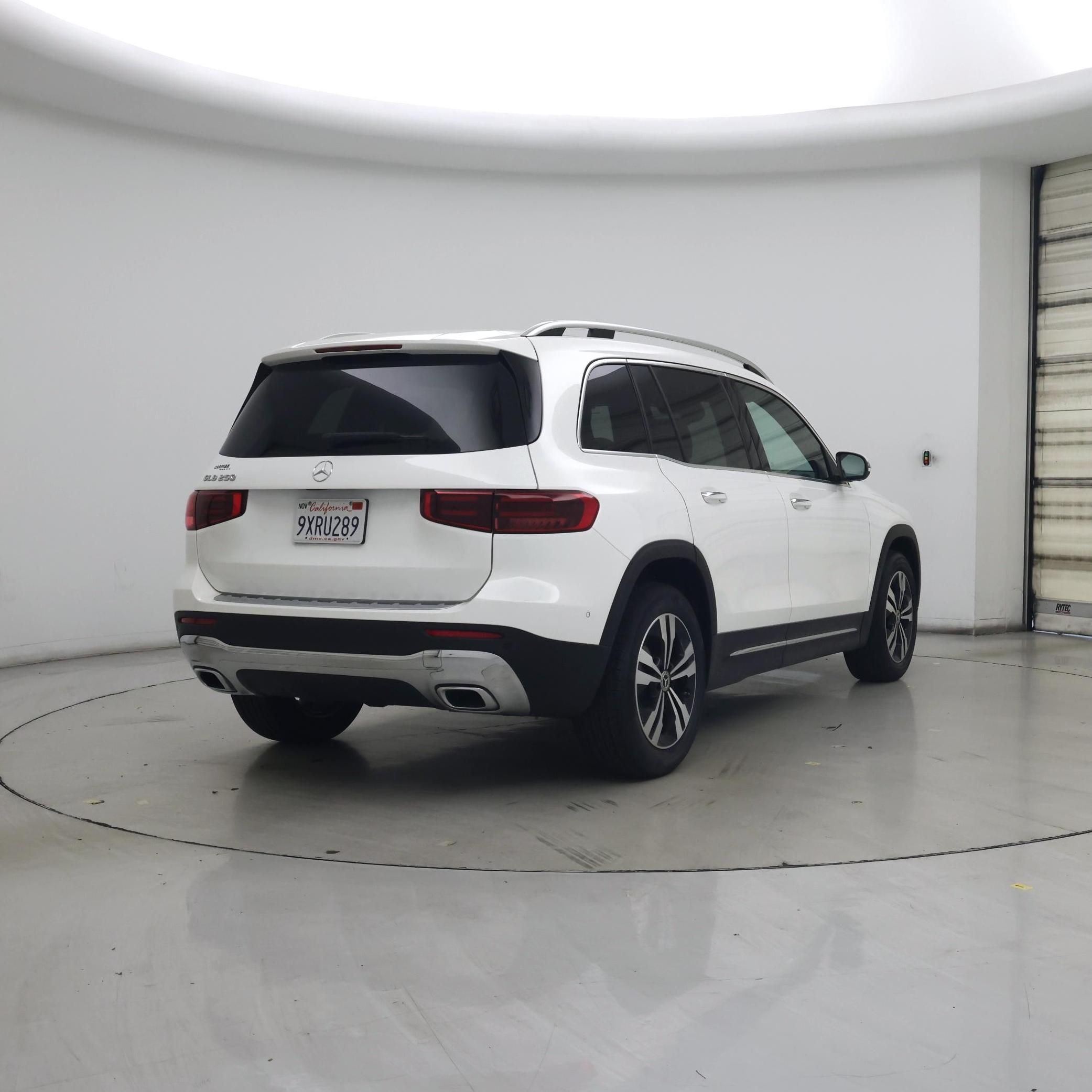 Thumbnail: 2025 Mercedes-Benz GLB - 8