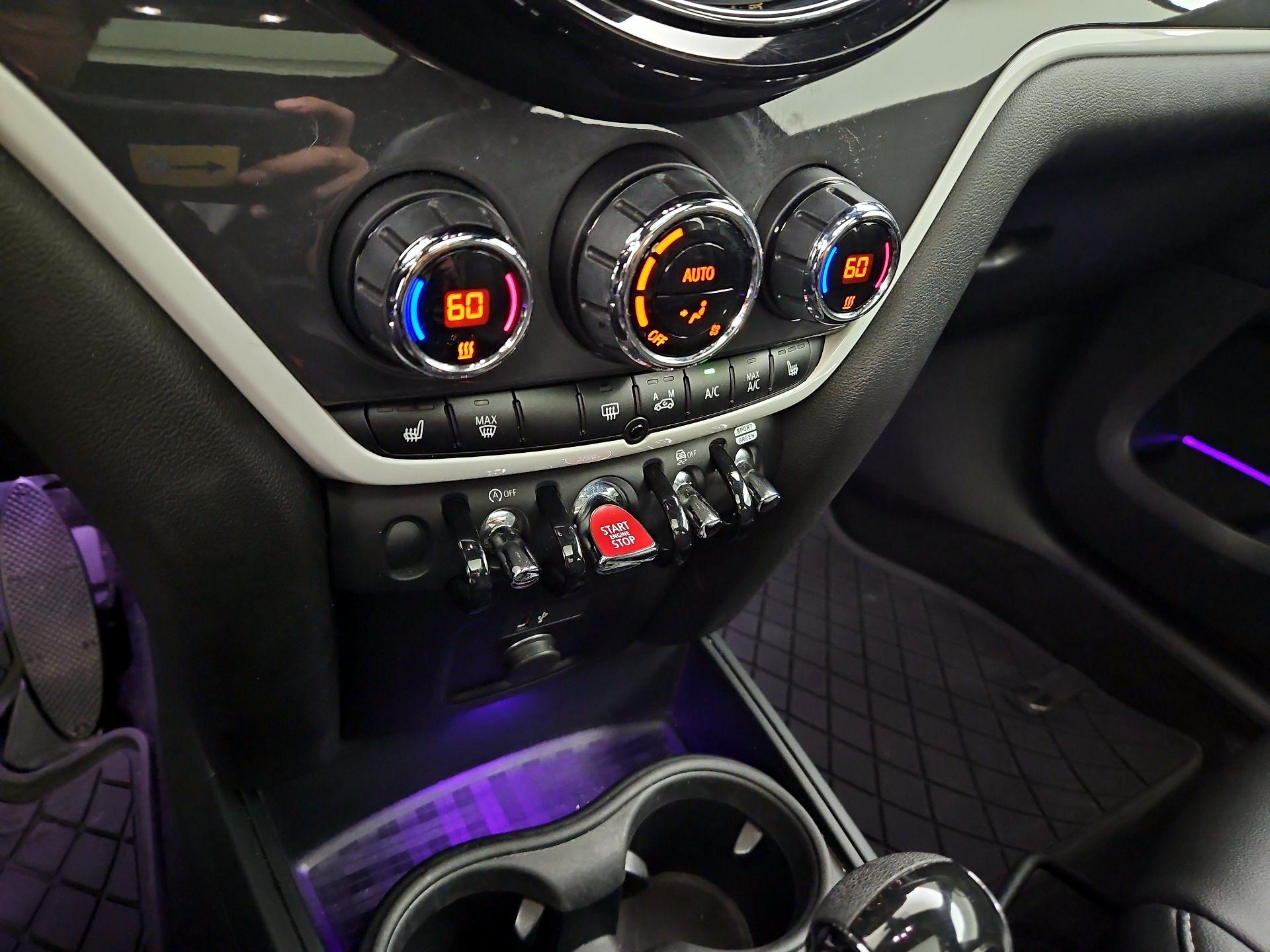 Thumbnail: 2020 MINI Cooper Countryman - 17