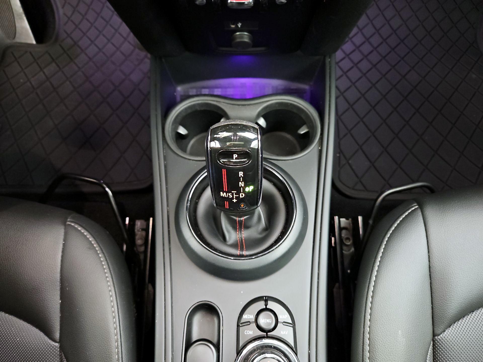Thumbnail: 2020 MINI Cooper Countryman - 18