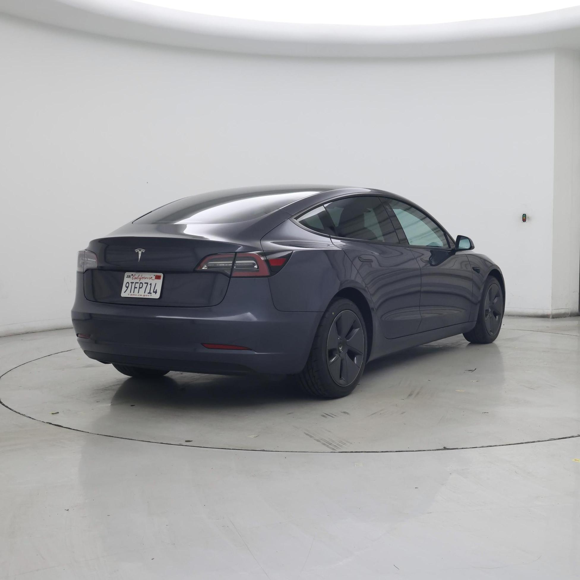 Thumbnail: 2023 Tesla Model 3 - 8