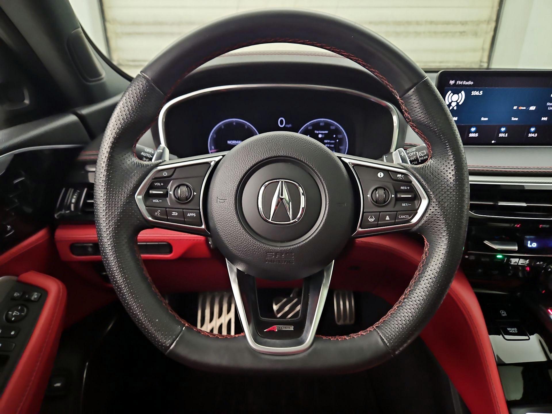 Thumbnail: 2022 Acura MDX - 10