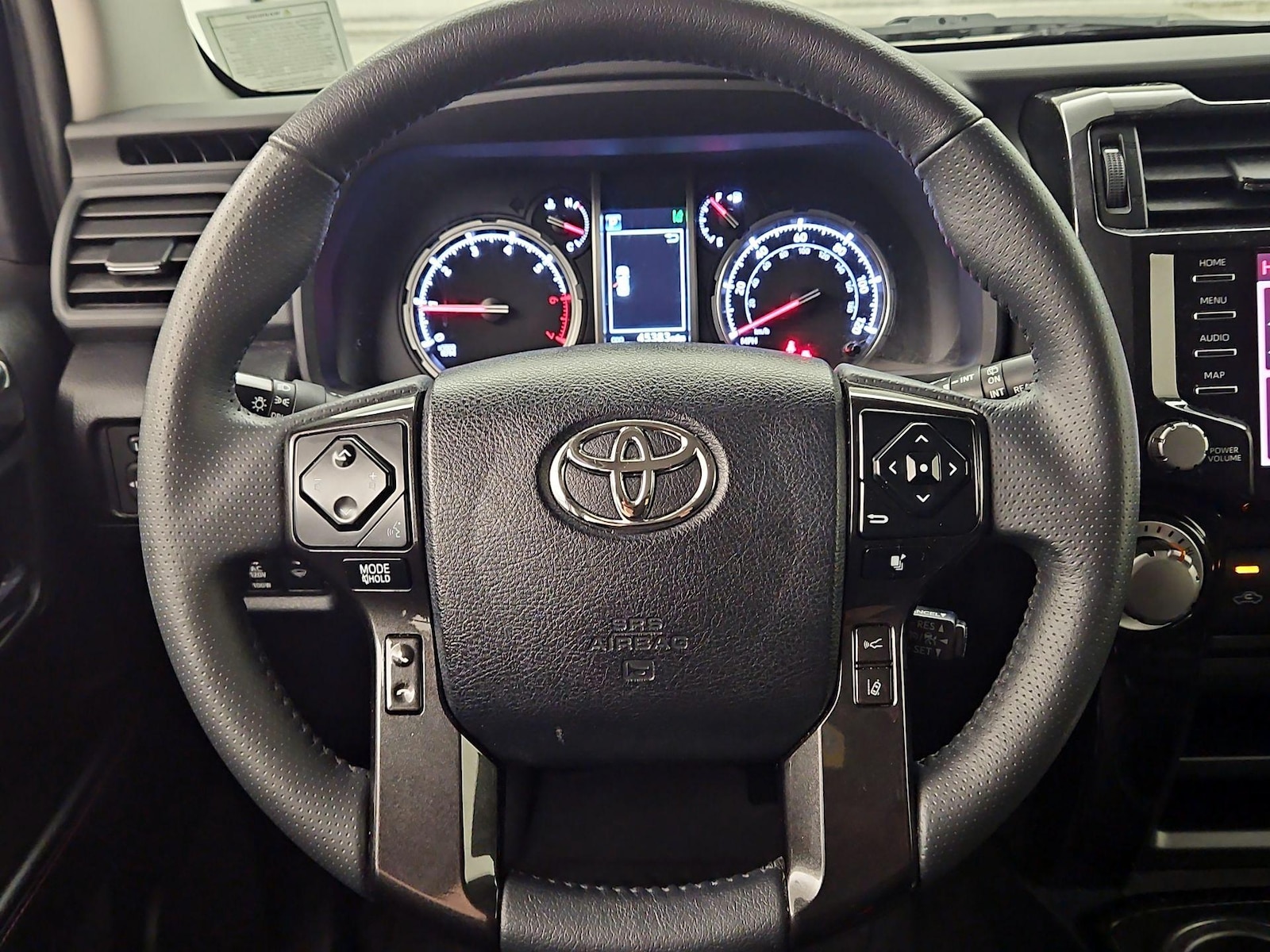 2024 Toyota 4Runner TRD Off-Road - Photo 11