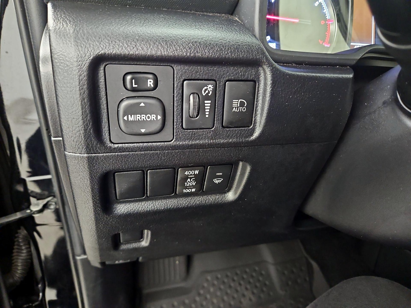 2024 Toyota 4Runner TRD Off-Road - Photo 14