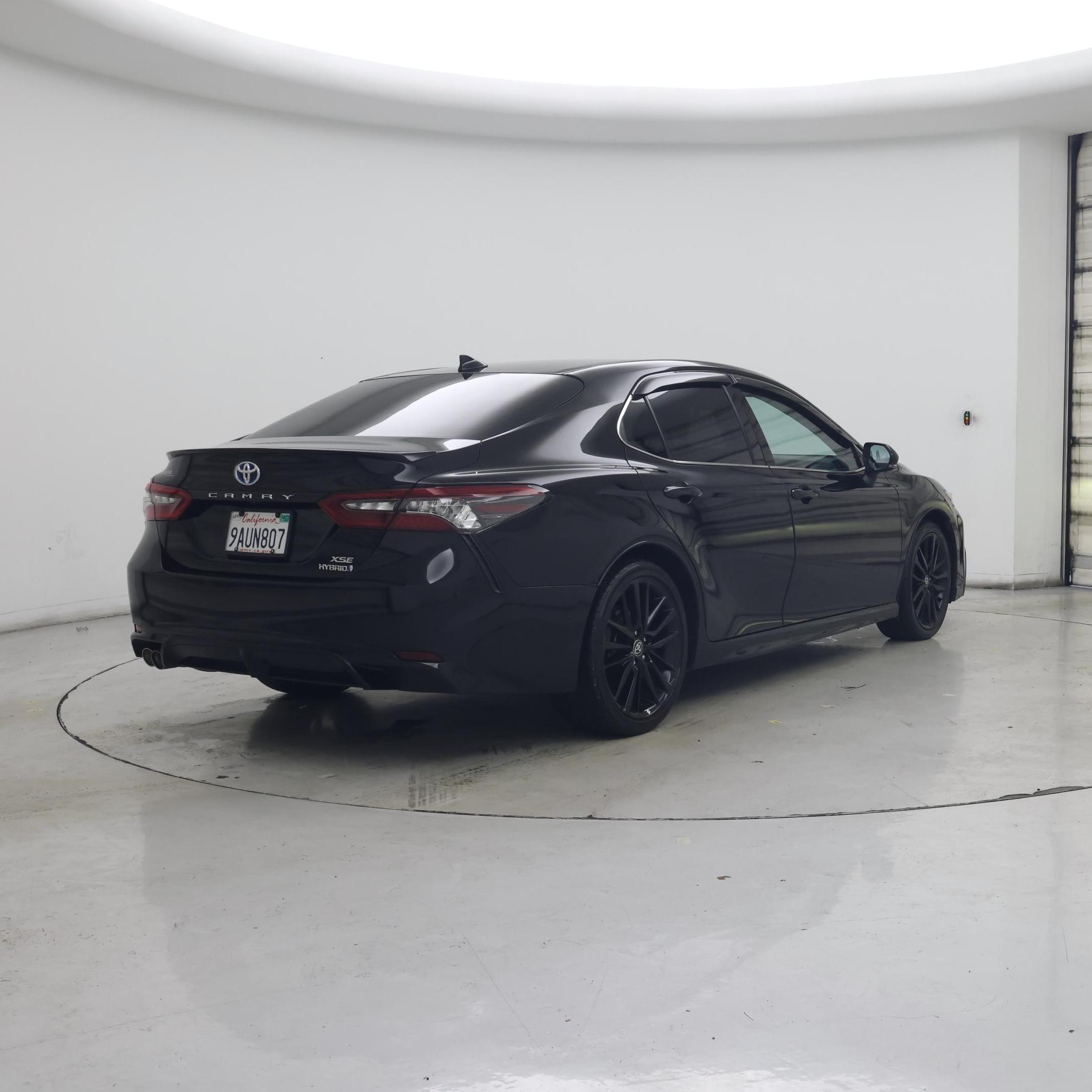 Thumbnail: 2022 Toyota Camry - 8