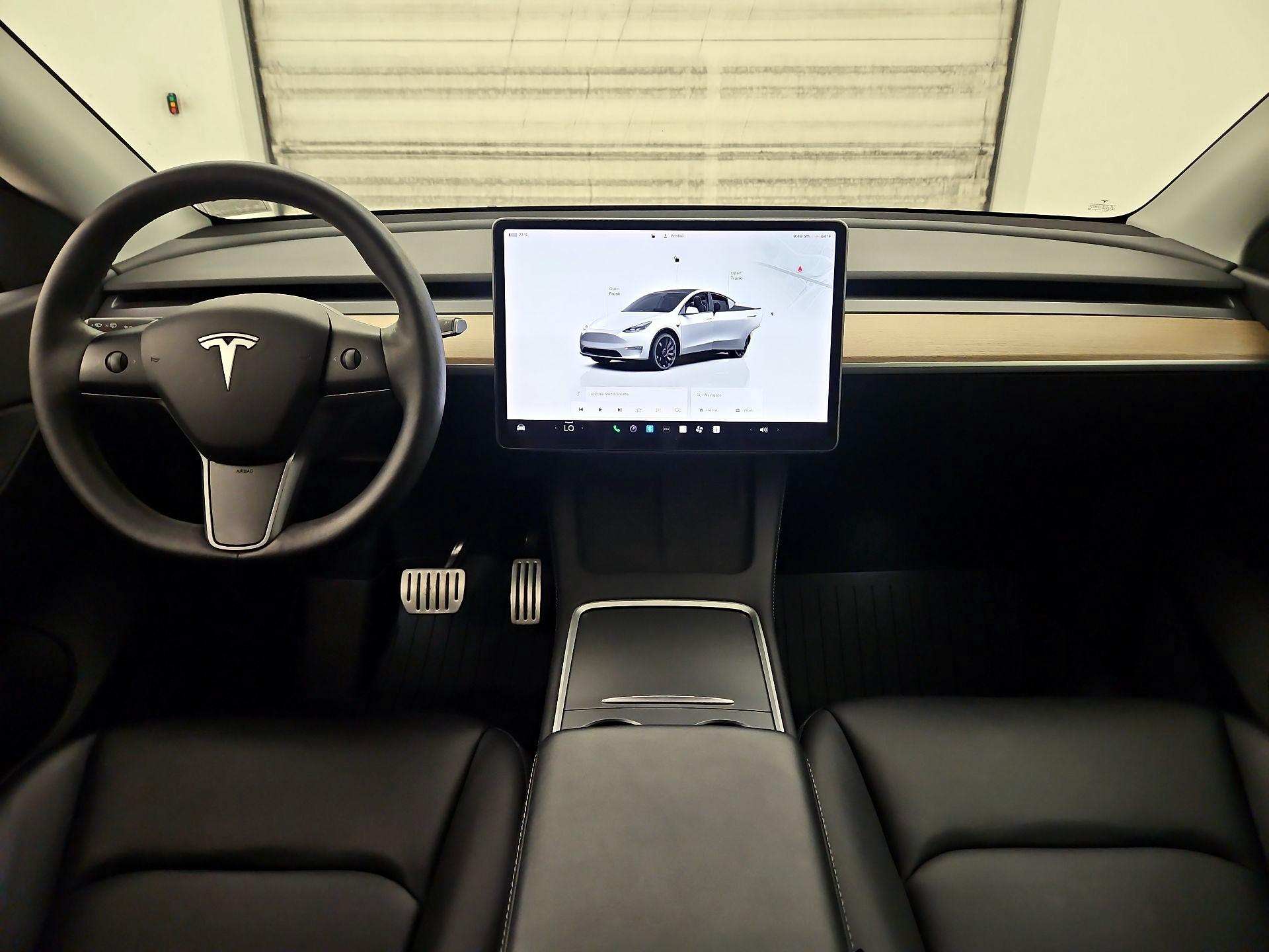 Thumbnail: 2022 Tesla Model Y - 9