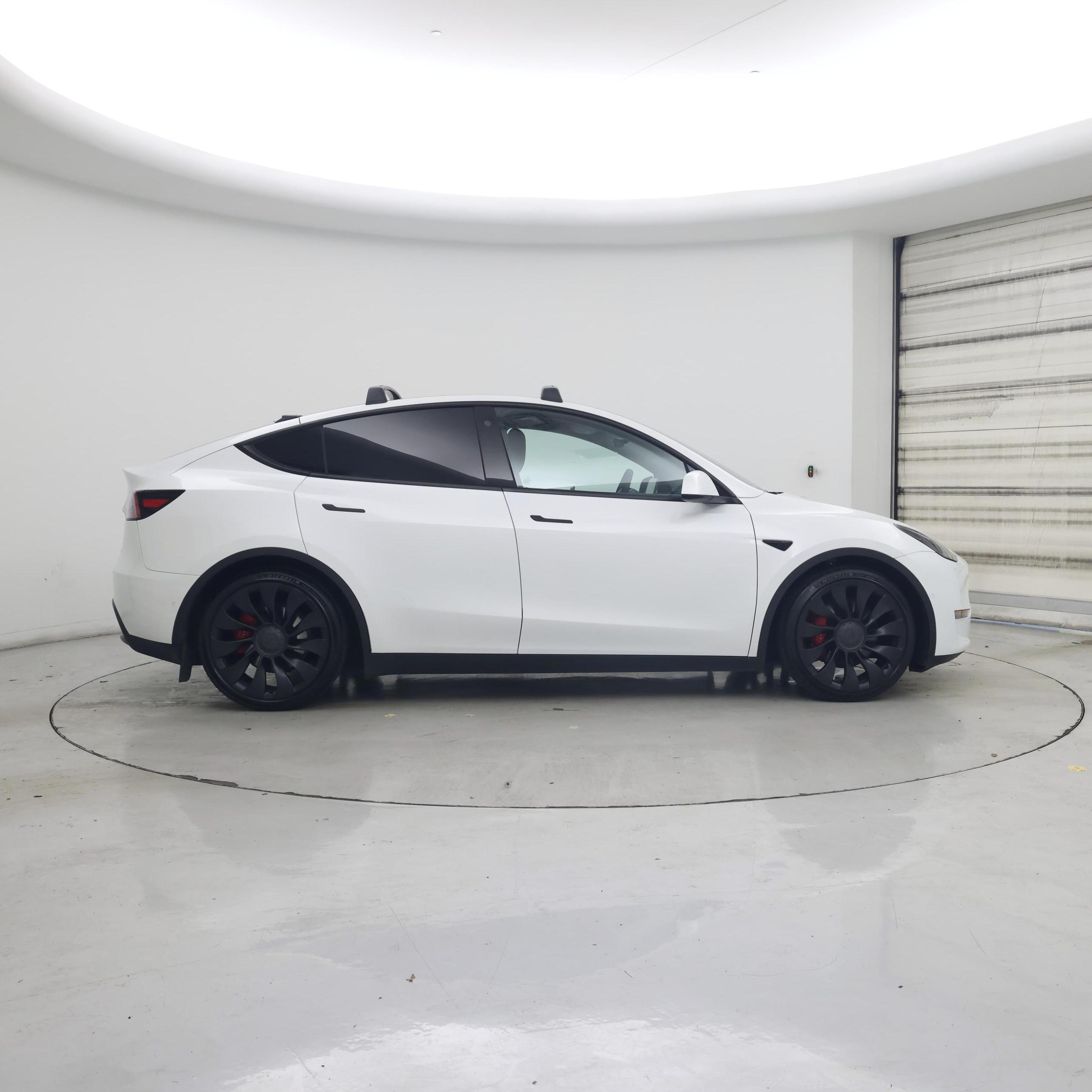 Thumbnail: 2022 Tesla Model Y - 7