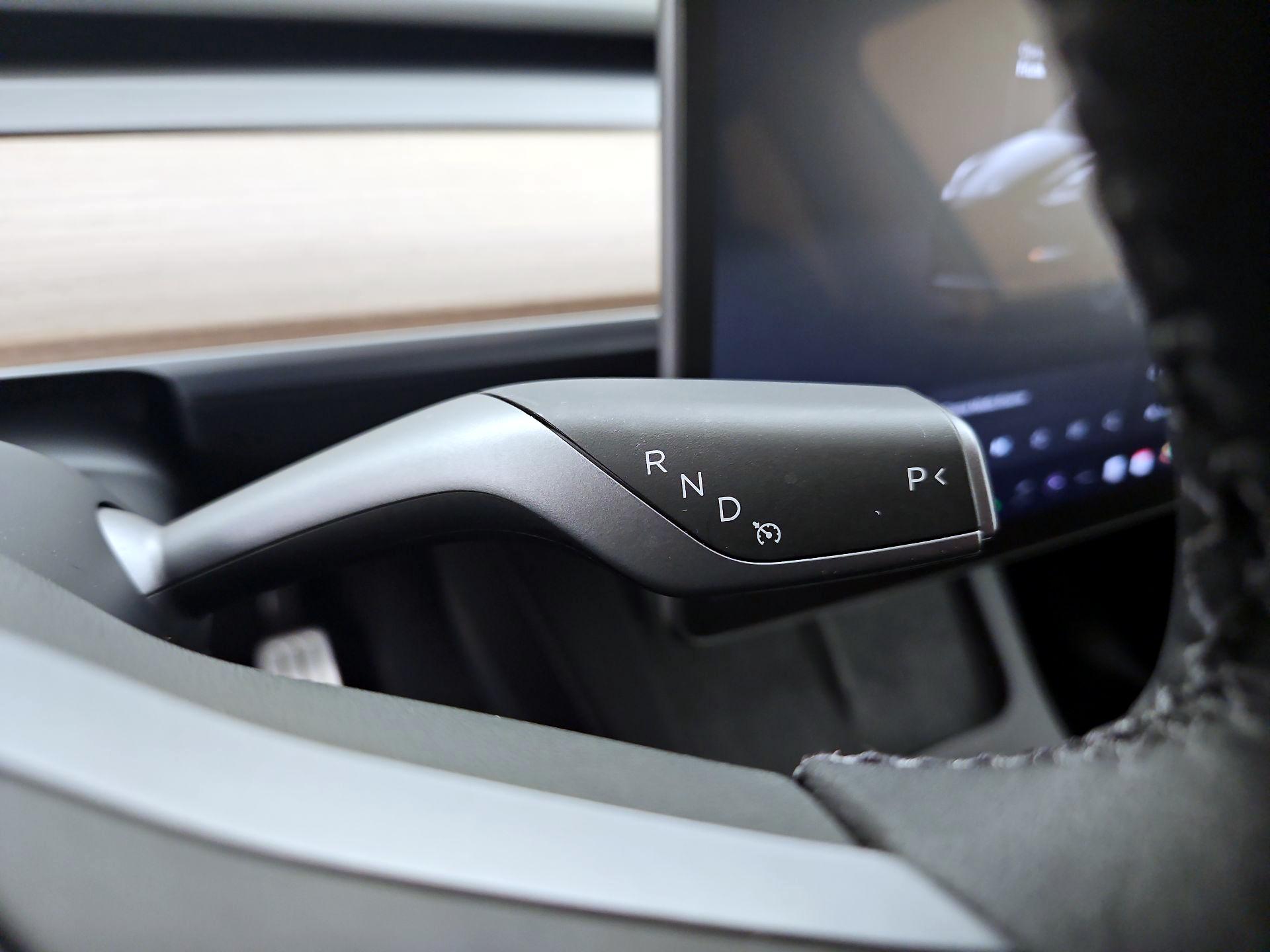 Thumbnail: 2025 Tesla Model Y - 17