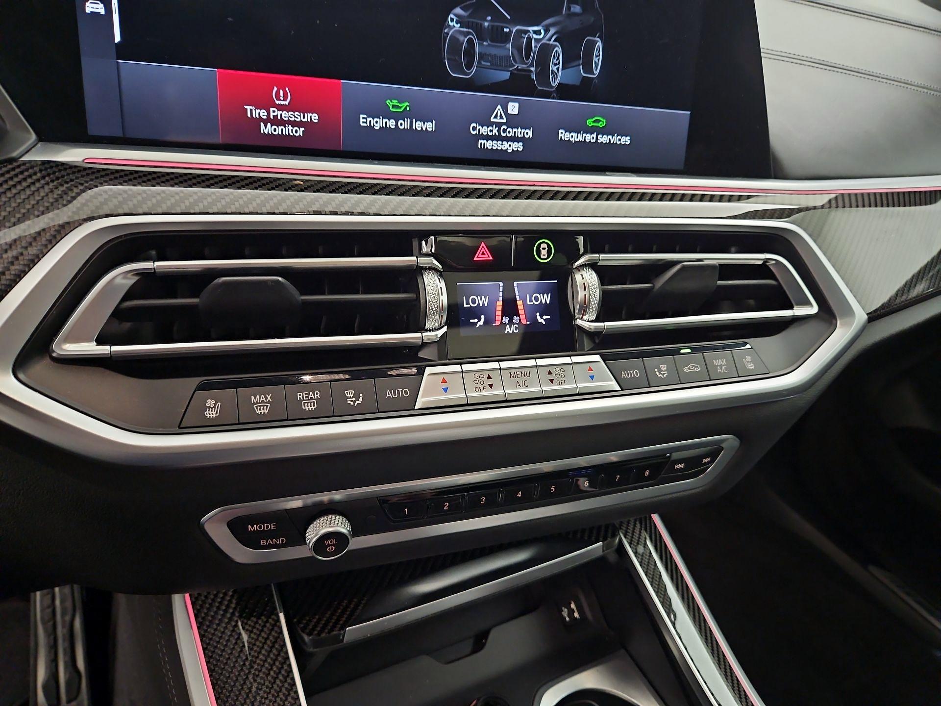 Thumbnail: 2022 BMW X5 - 17