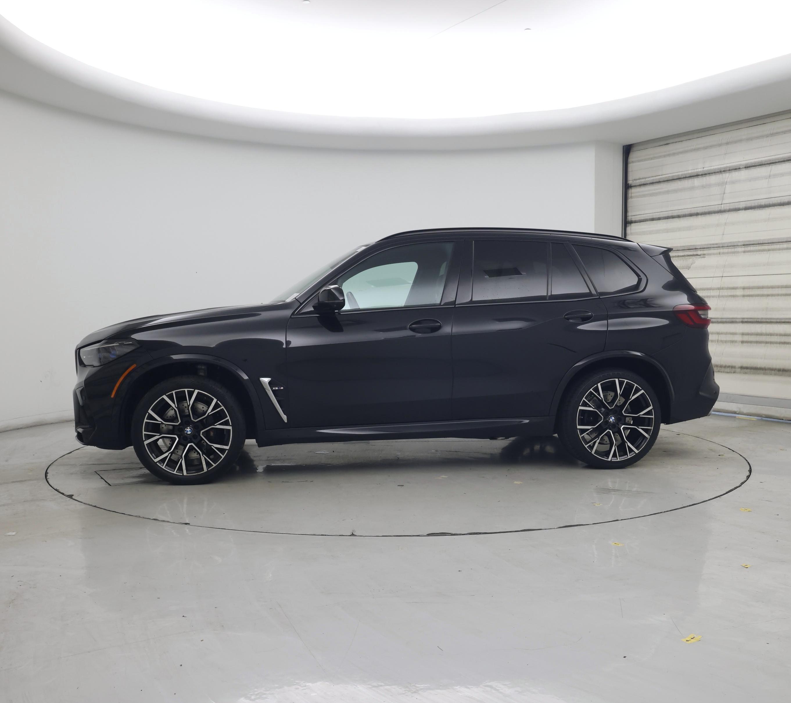 Thumbnail: 2022 BMW X5 - 3