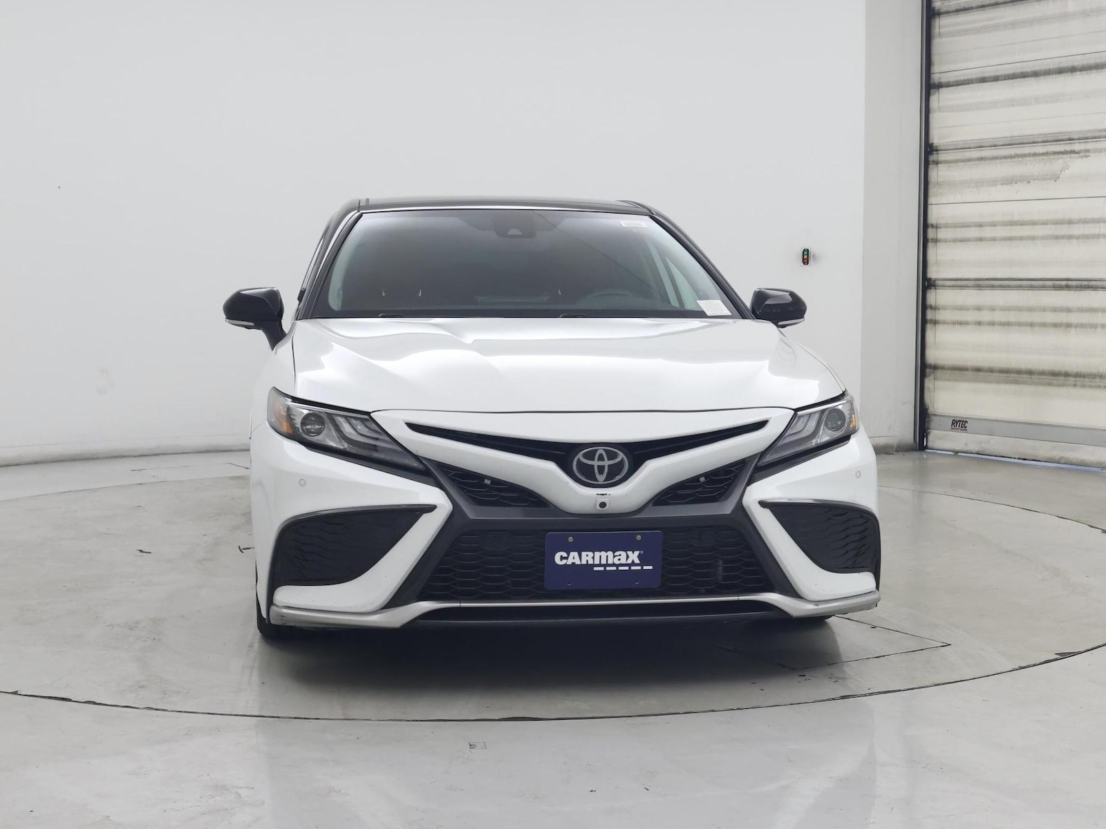 2021 Toyota Camry XSE - Photo 6