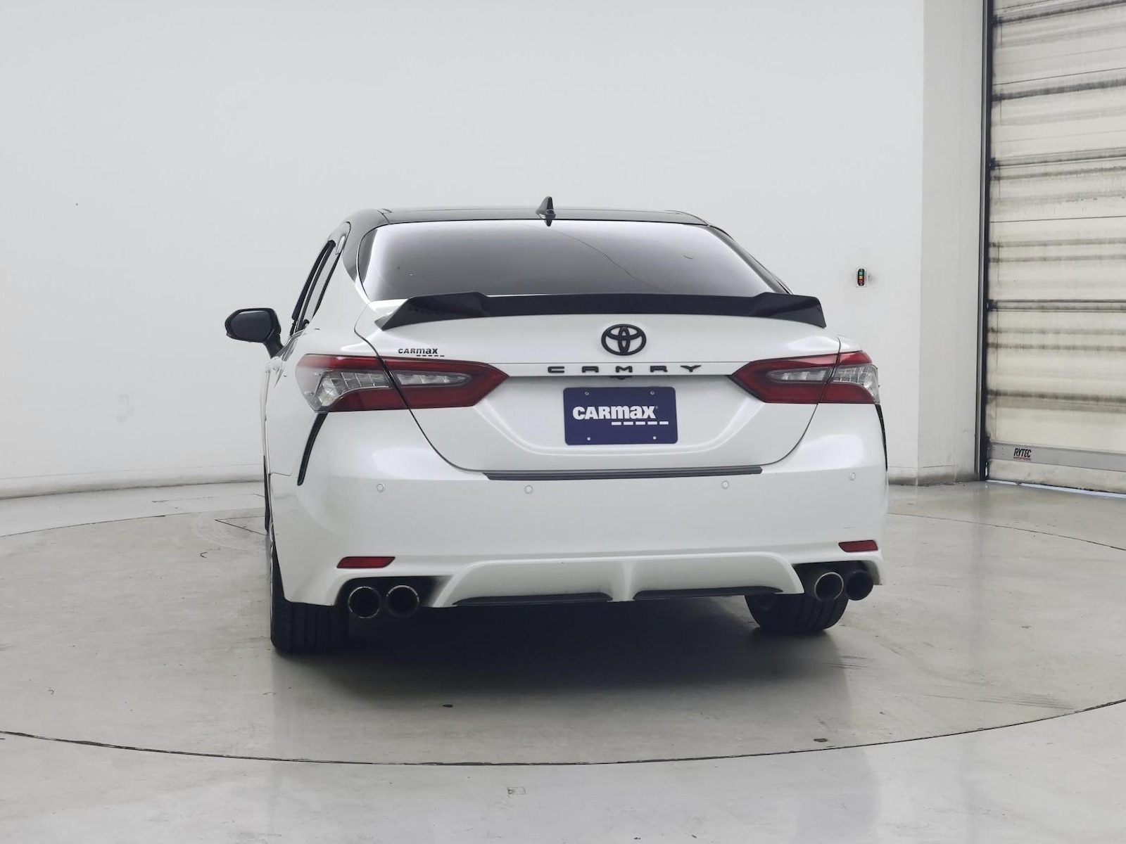 2021 Toyota Camry XSE - Photo 7