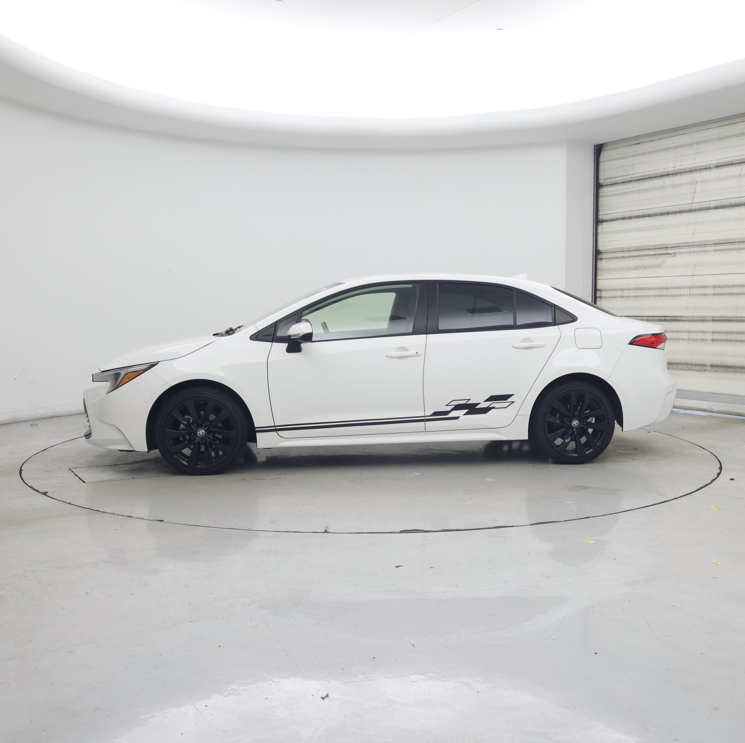 Thumbnail: 2023 Toyota Corolla - 3