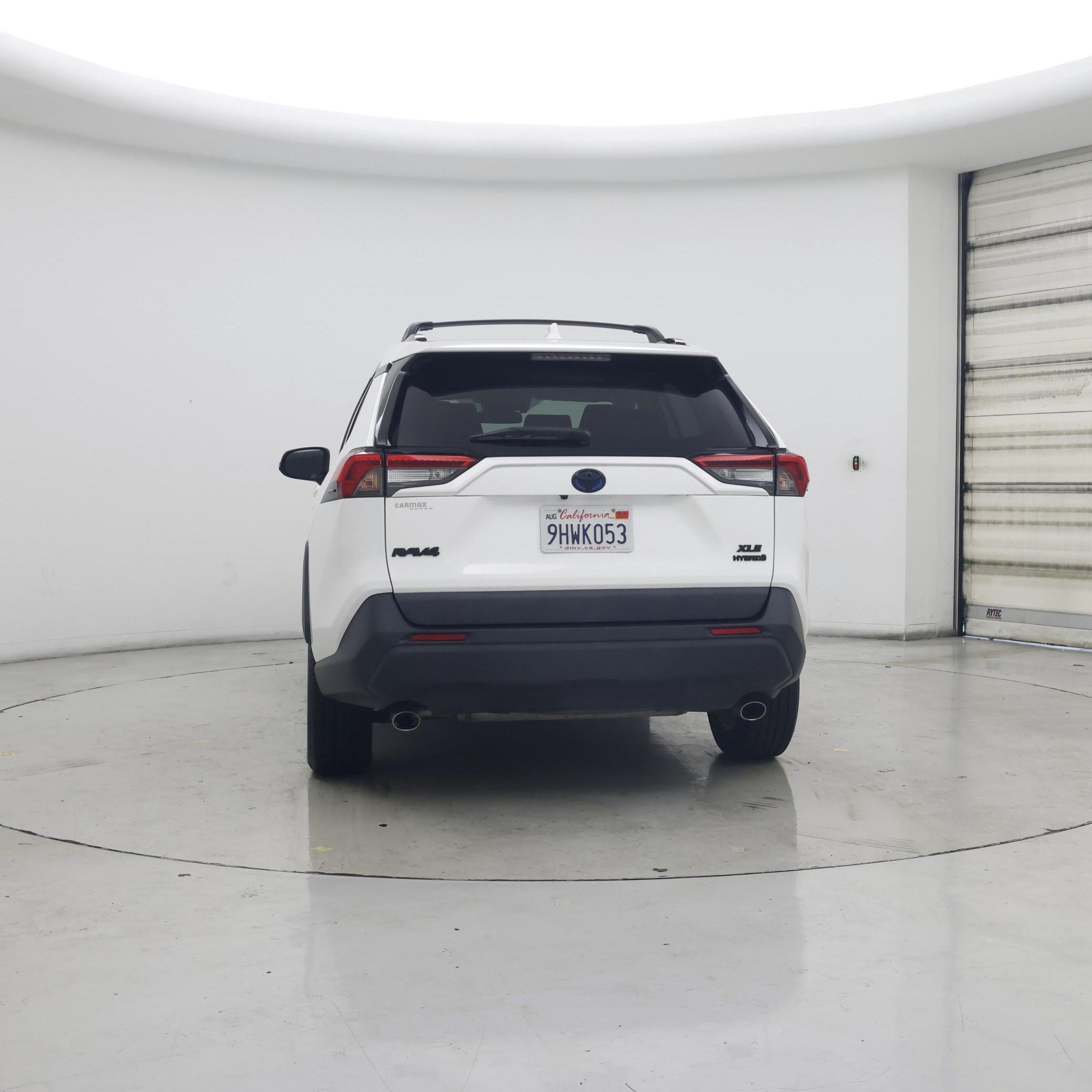 Thumbnail: 2020 Toyota RAV4 - 6