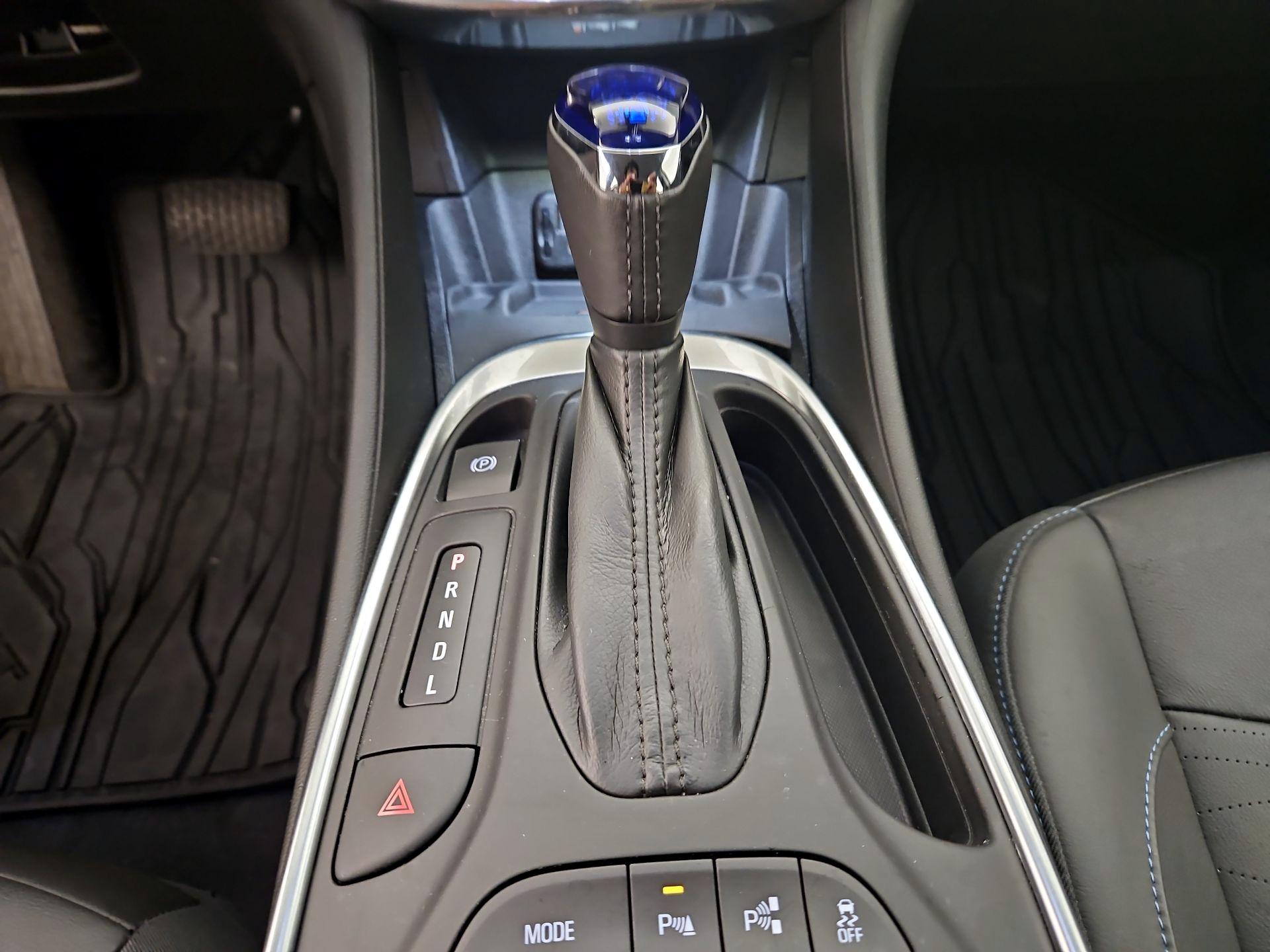 Thumbnail: 2019 Chevrolet Volt - 18