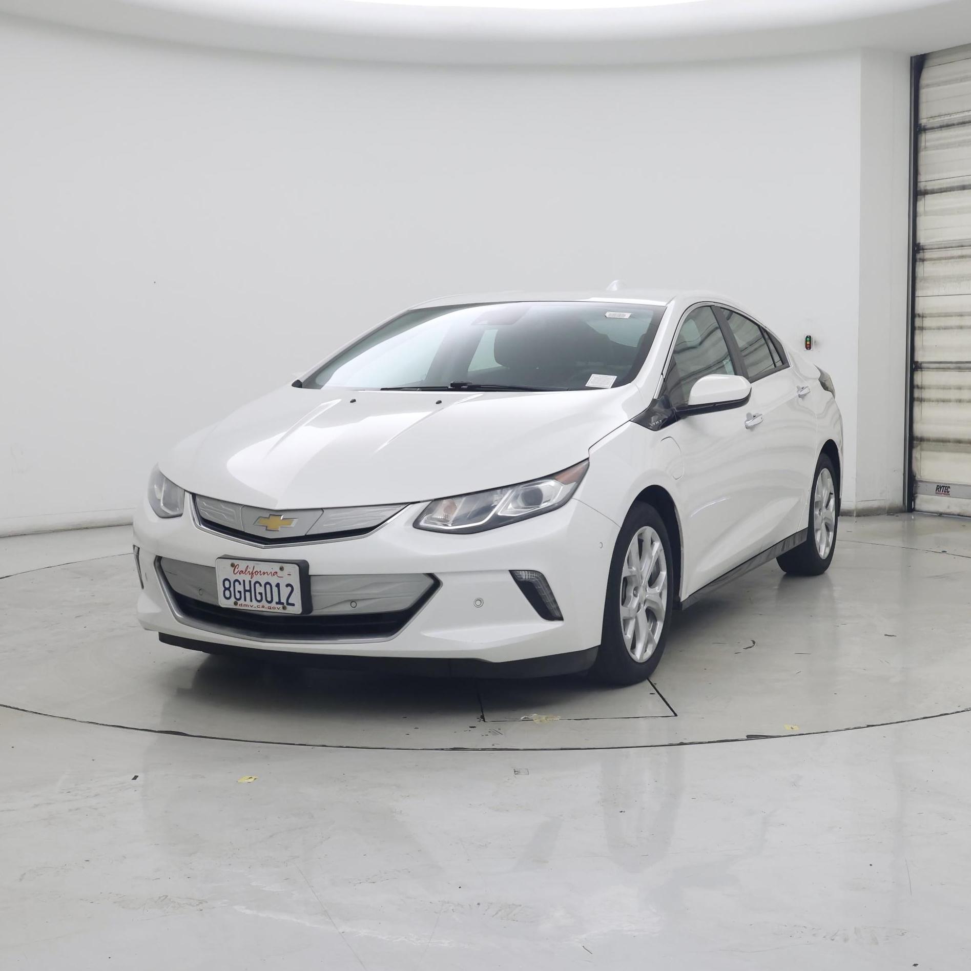 Thumbnail: 2019 Chevrolet Volt - 4