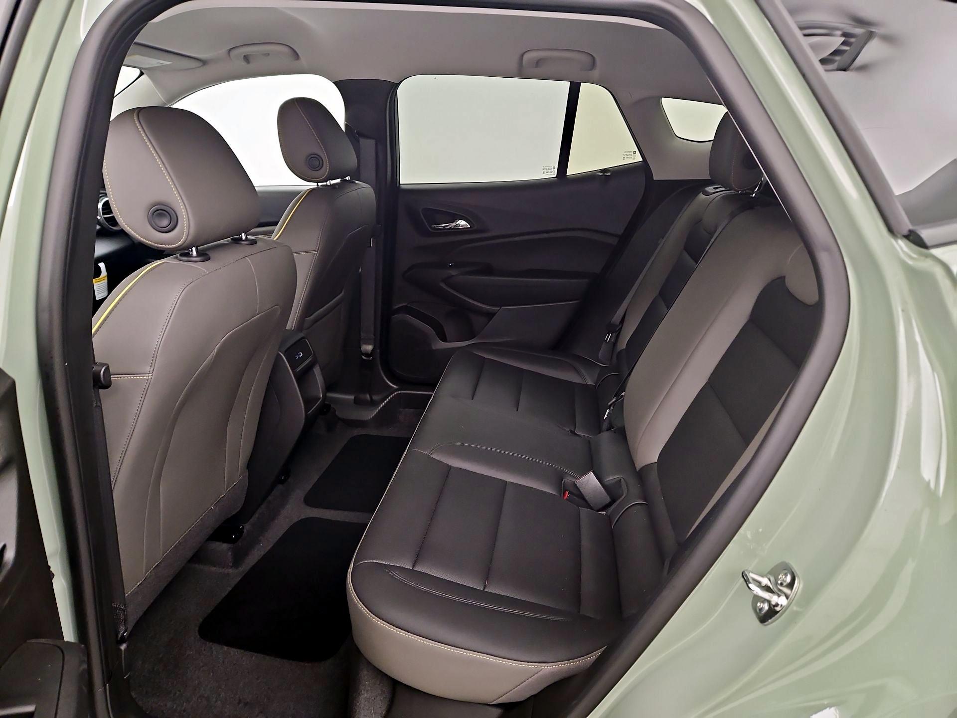 Thumbnail: 2025 Chevrolet Trax - 19