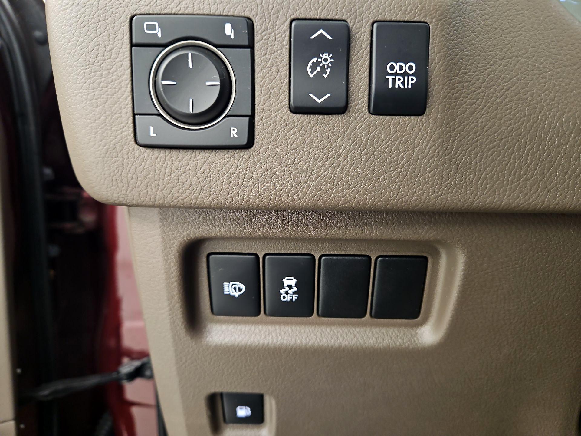 Thumbnail: 2019 Lexus GX - 13
