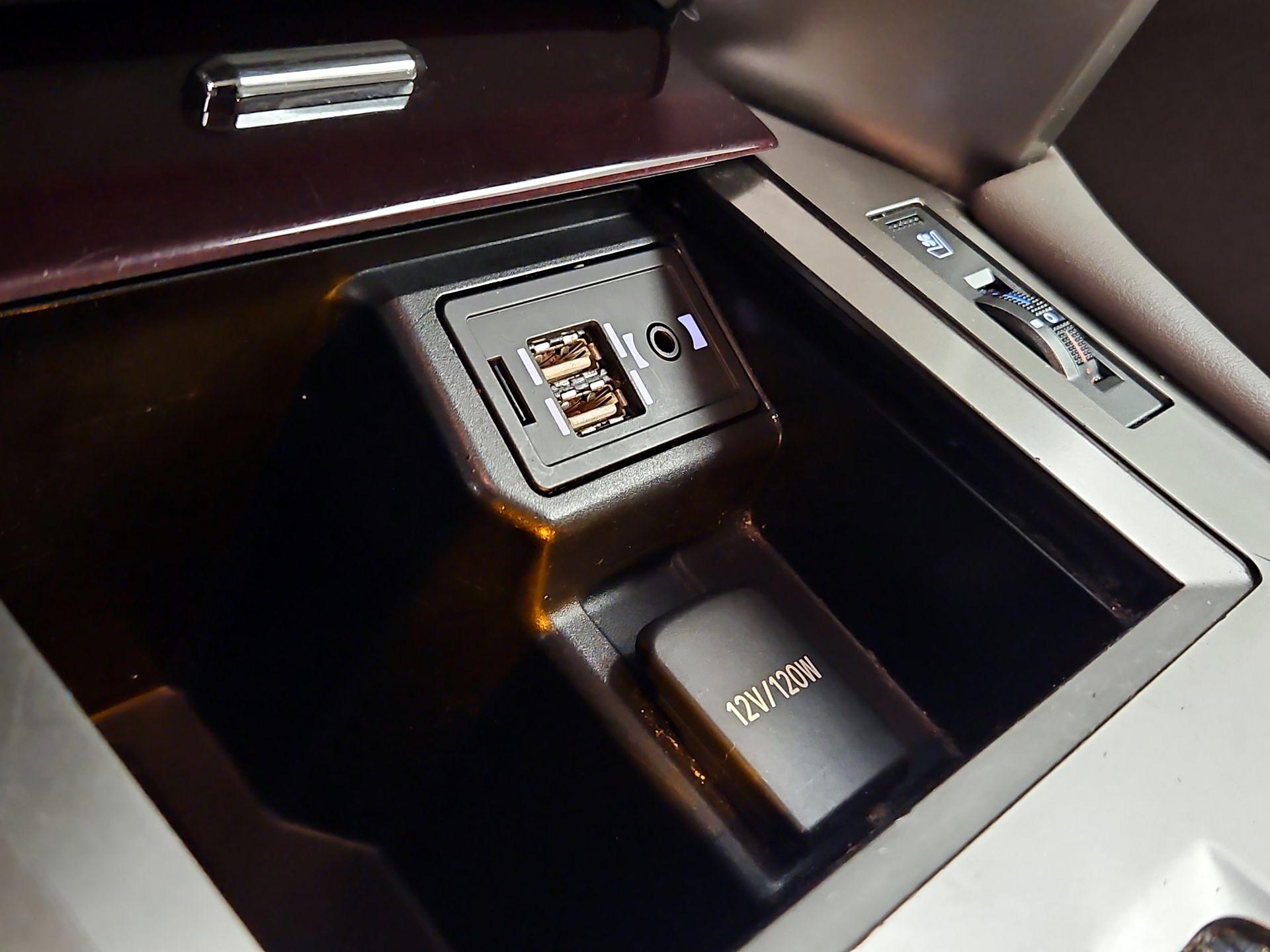 Thumbnail: 2019 Lexus GX - 19