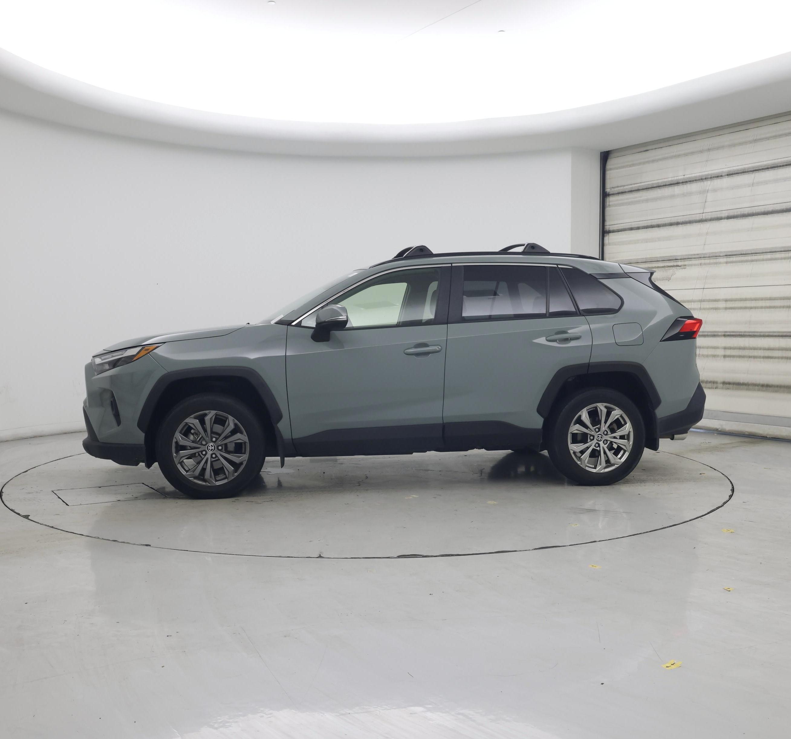 Thumbnail: 2023 Toyota RAV4 - 3