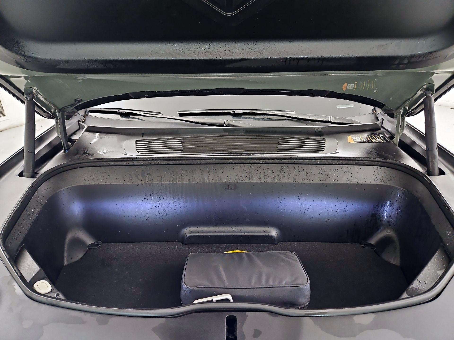 Thumbnail: 2023 Rivian R1T - 20