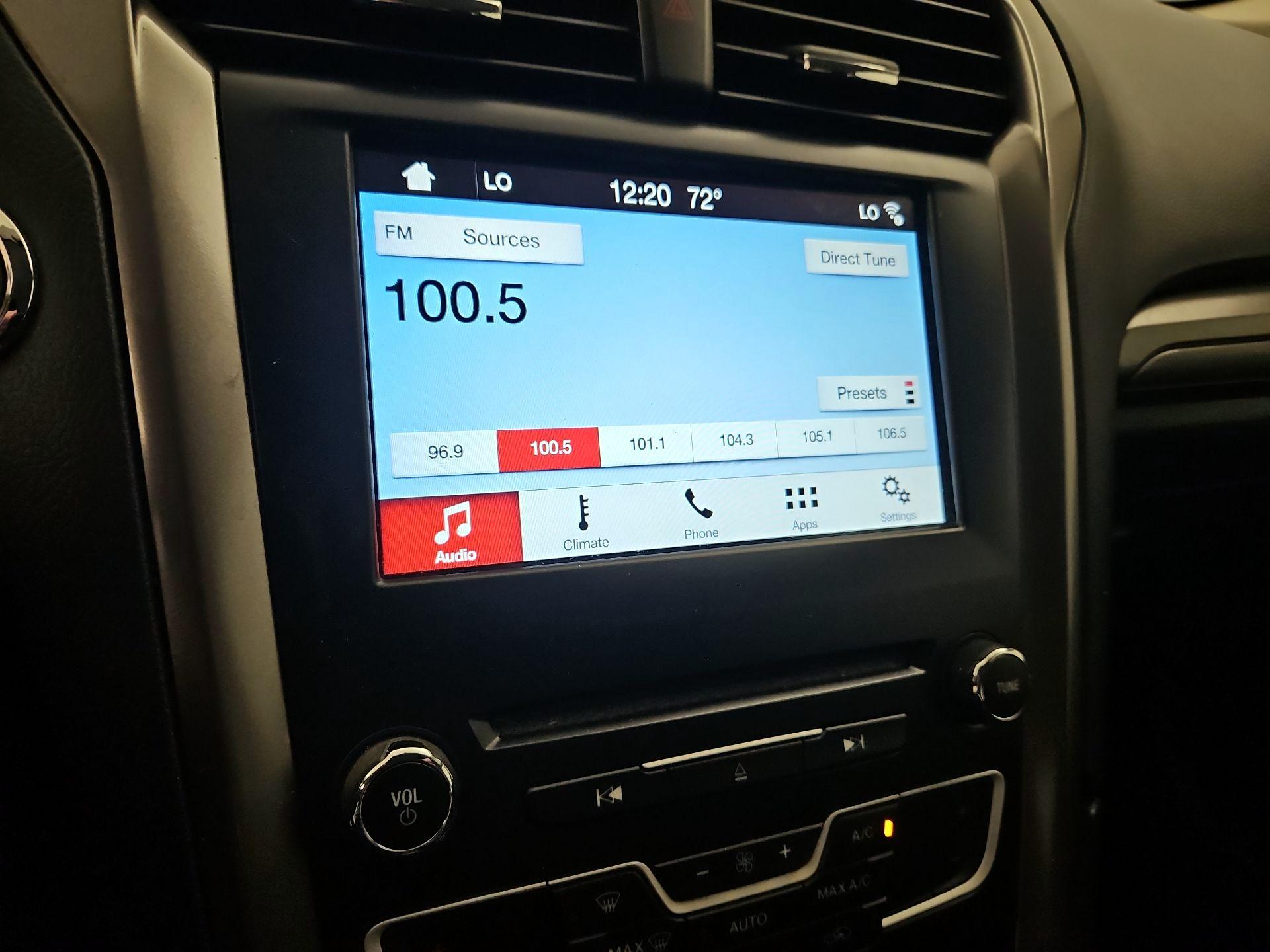 Thumbnail: 2017 Ford Fusion - 15