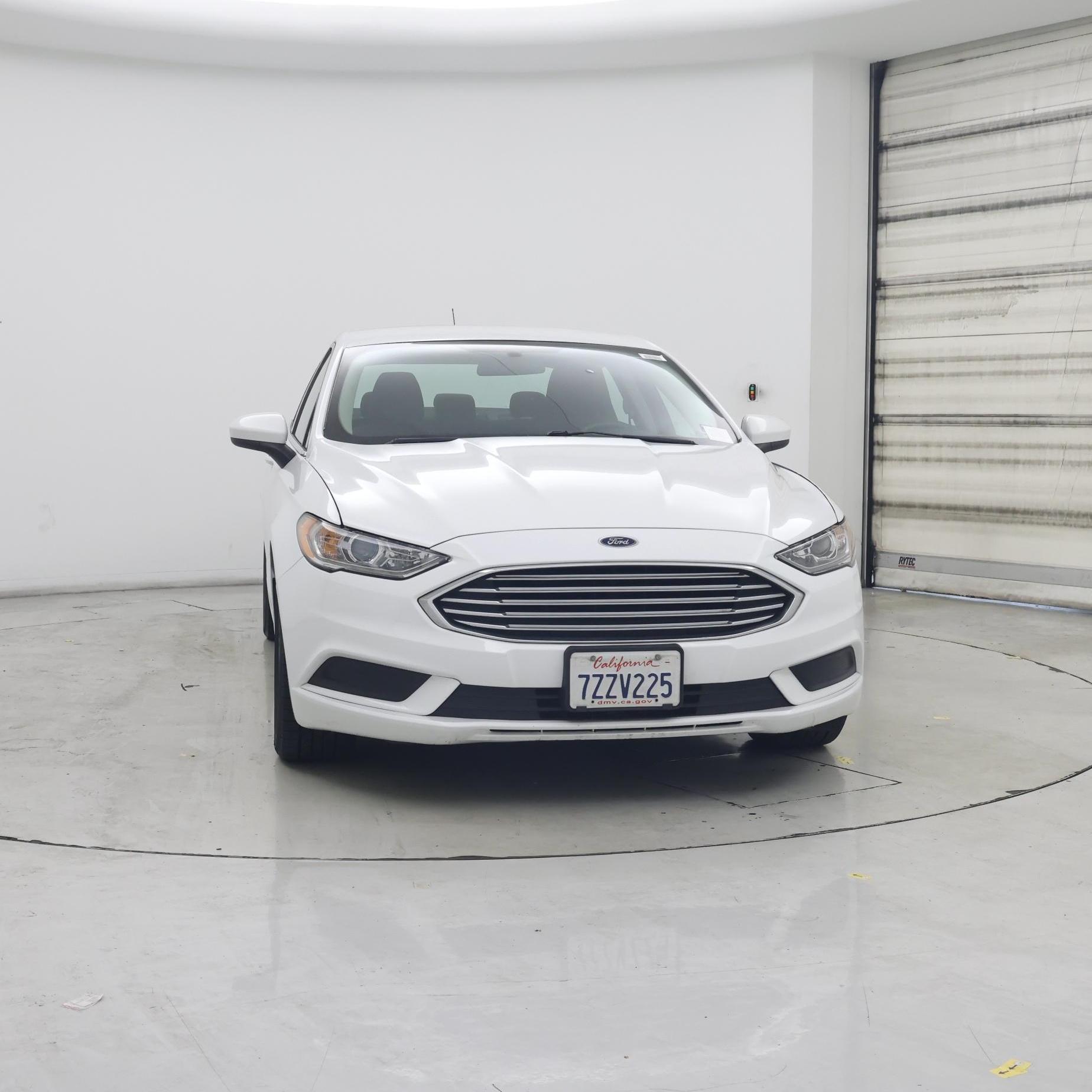 Thumbnail: 2017 Ford Fusion - 5