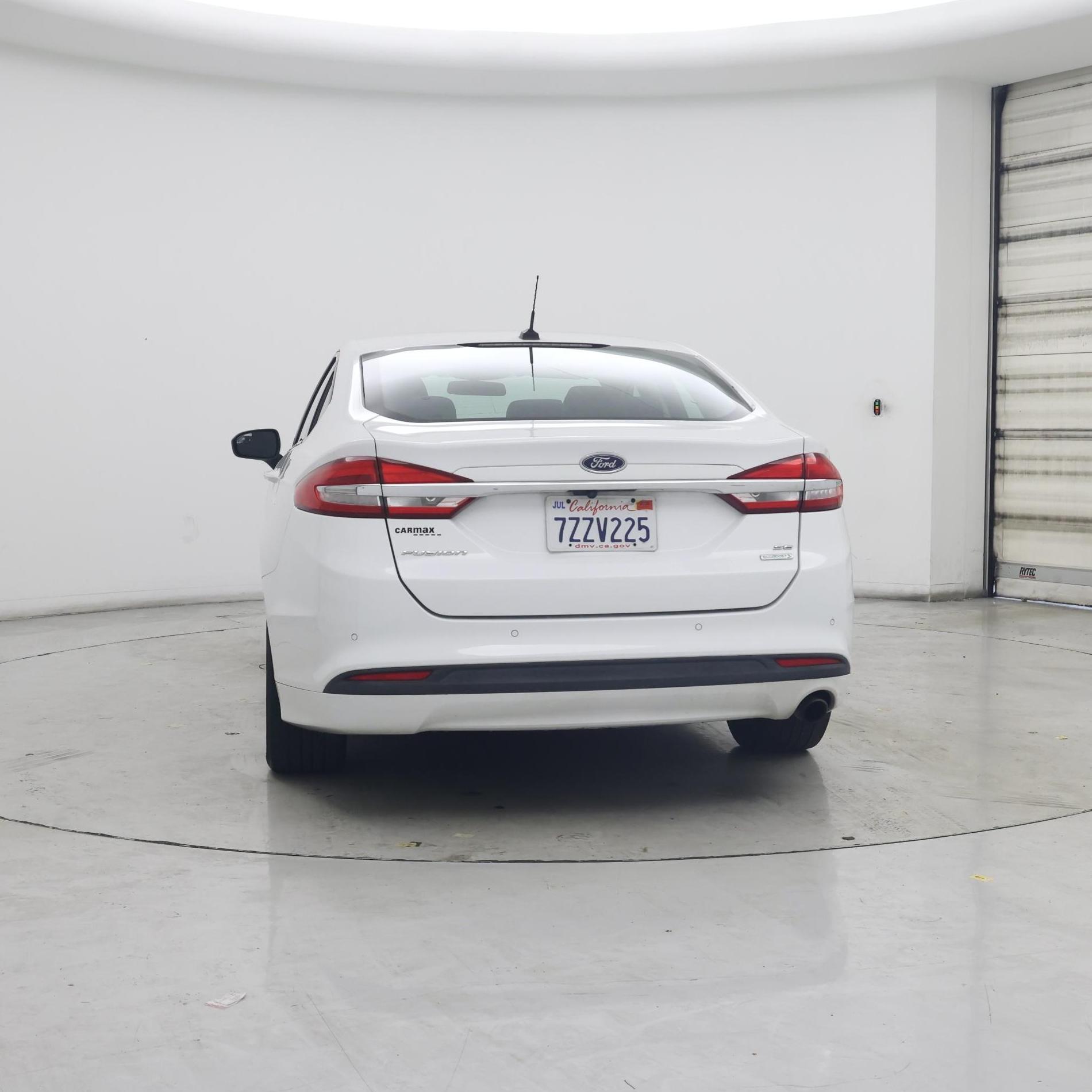 Thumbnail: 2017 Ford Fusion - 6