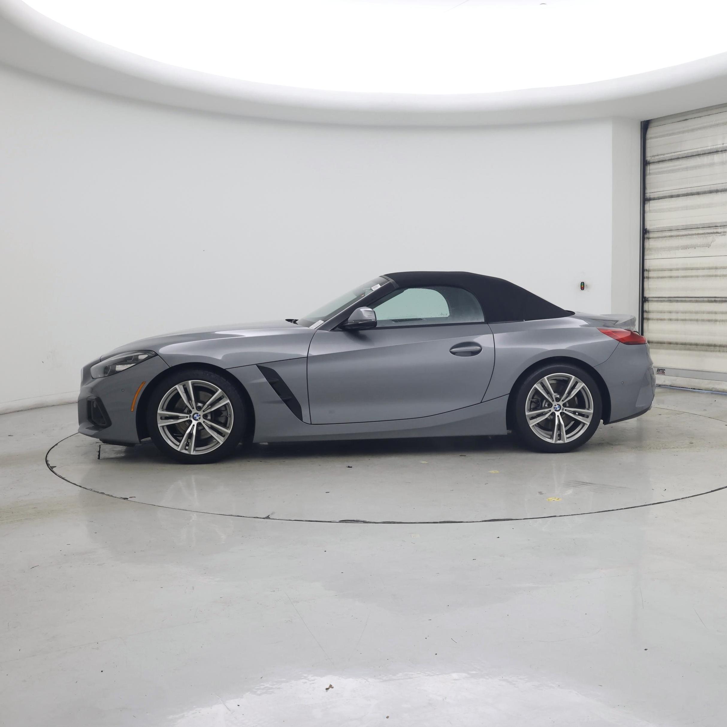 Thumbnail: 2025 BMW Z4 - 3