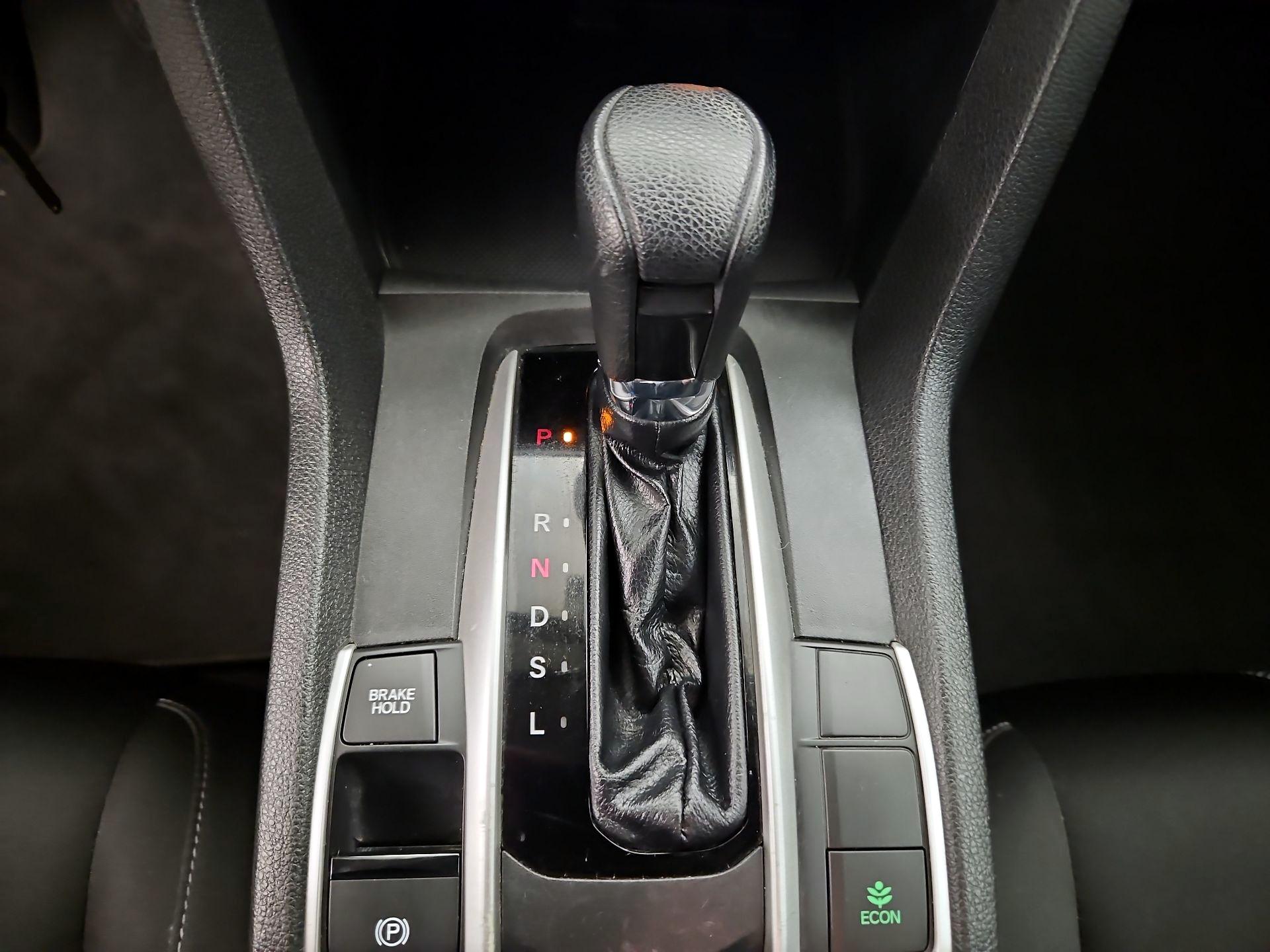Thumbnail: 2018 Honda Civic - 17