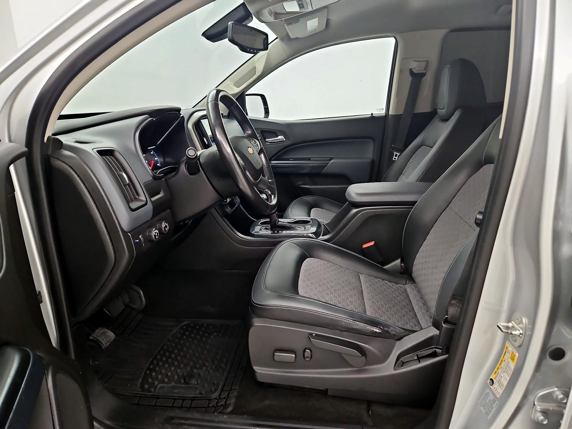 Thumbnail: 2015 Chevrolet Colorado - 11