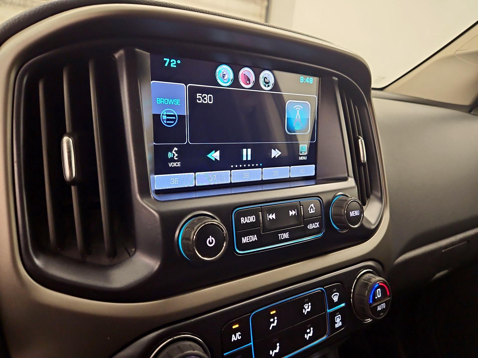 Thumbnail: 2015 Chevrolet Colorado - 15