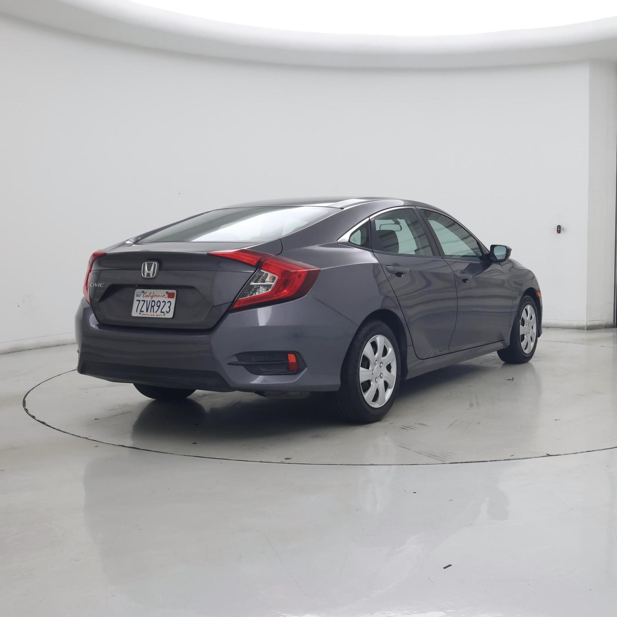 Thumbnail: 2017 Honda Civic - 8