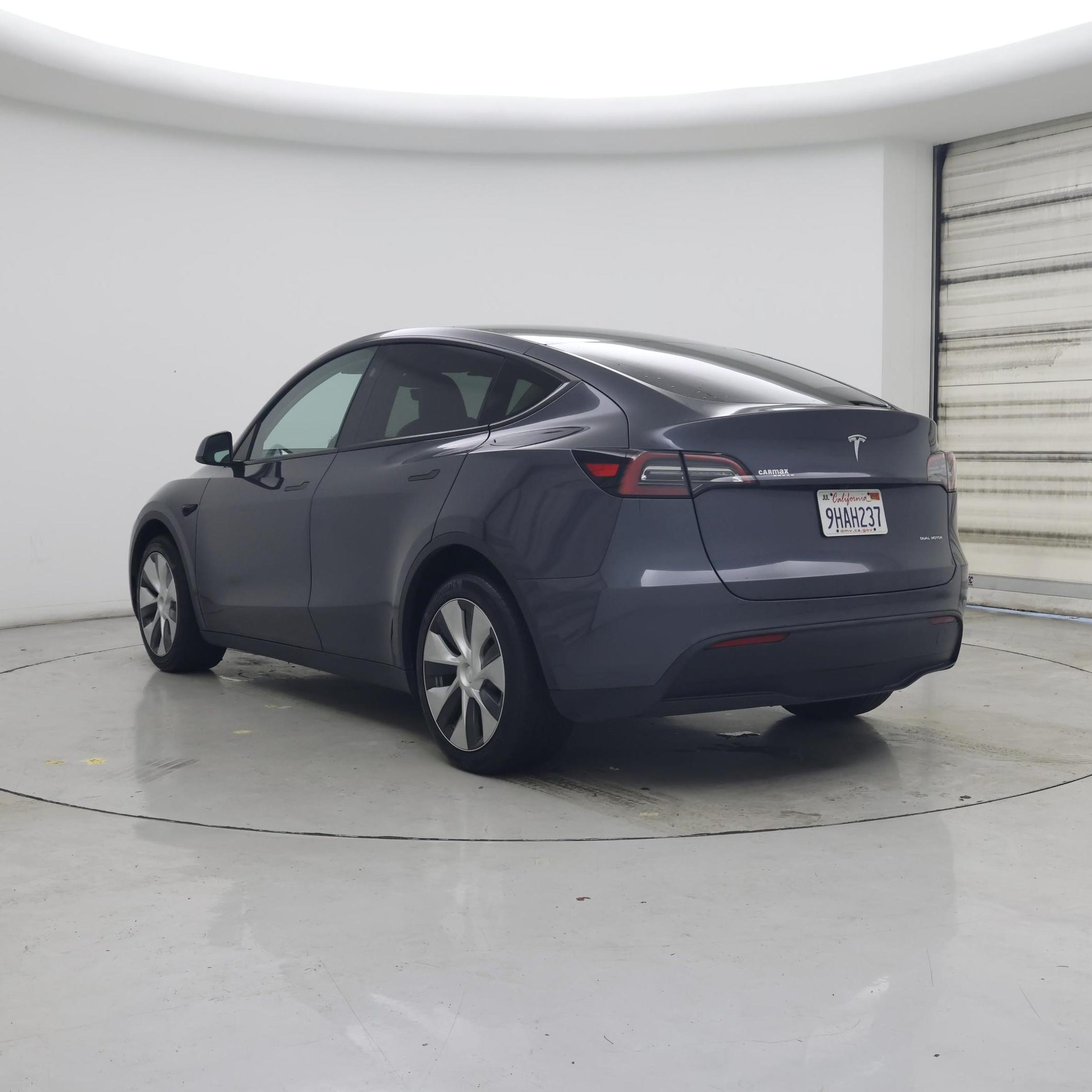 Thumbnail: 2023 Tesla Model Y - 2