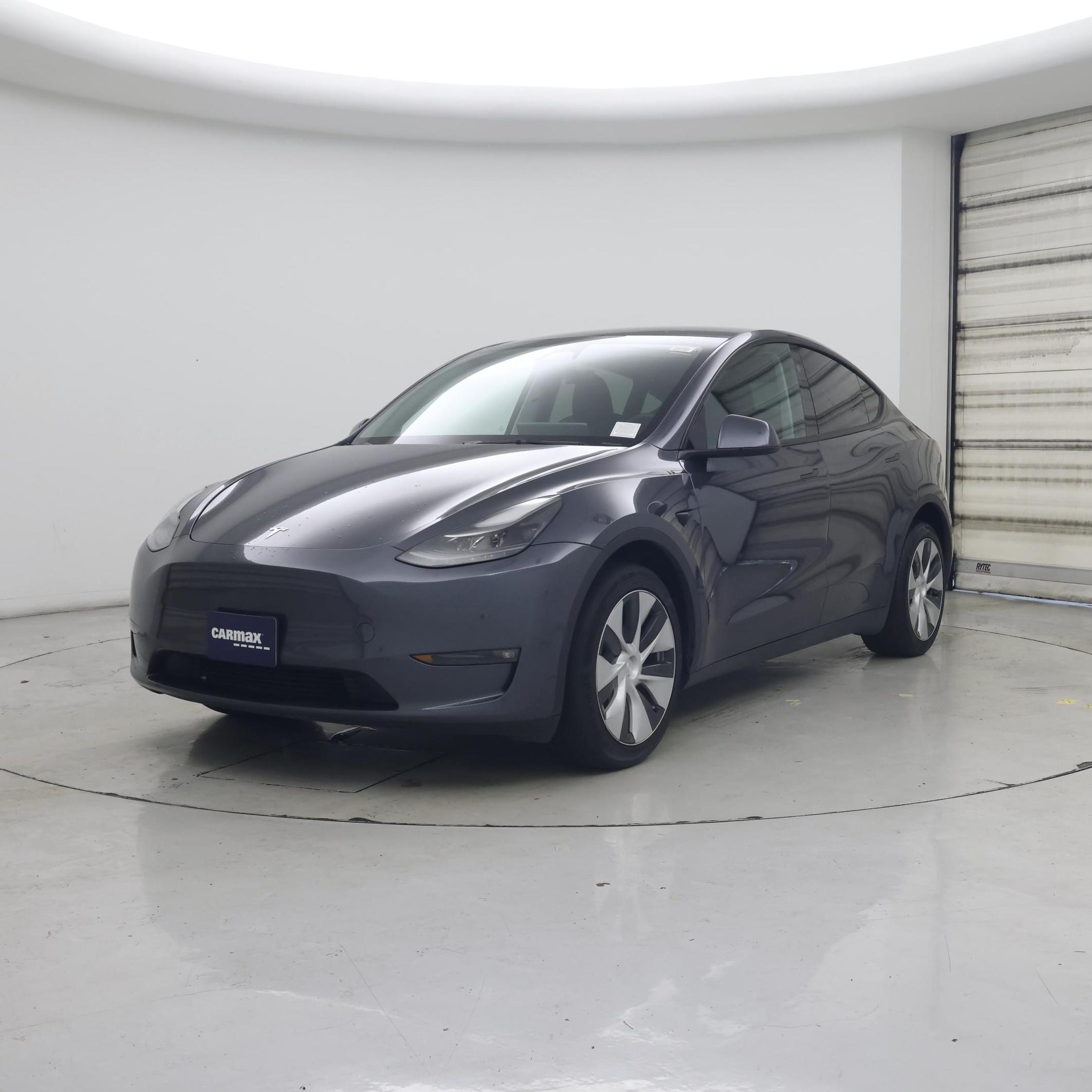 Thumbnail: 2023 Tesla Model Y - 4