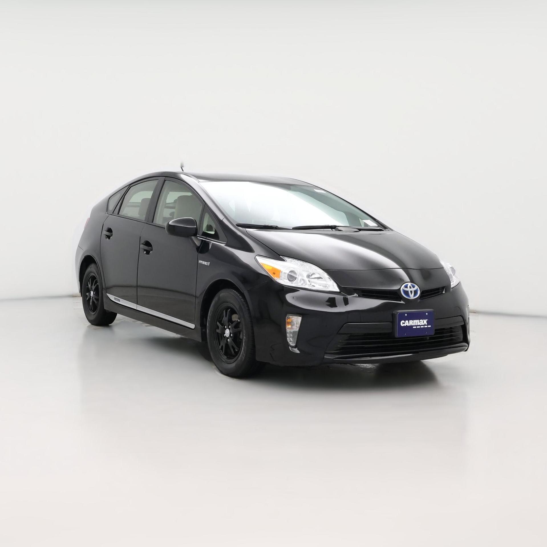 Thumbnail: 2015 Toyota Prius - 1