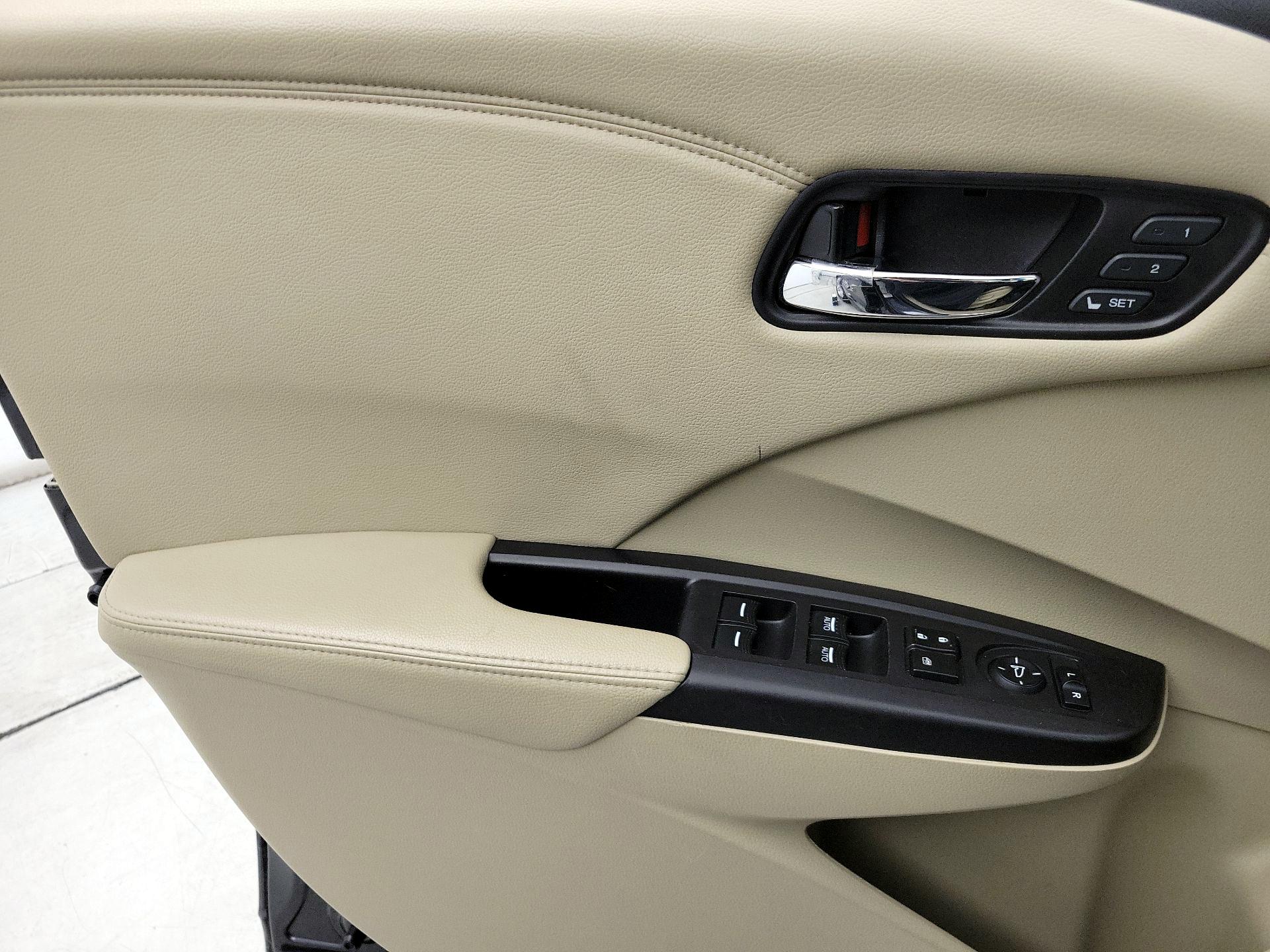 Thumbnail: 2015 Acura RDX - 12